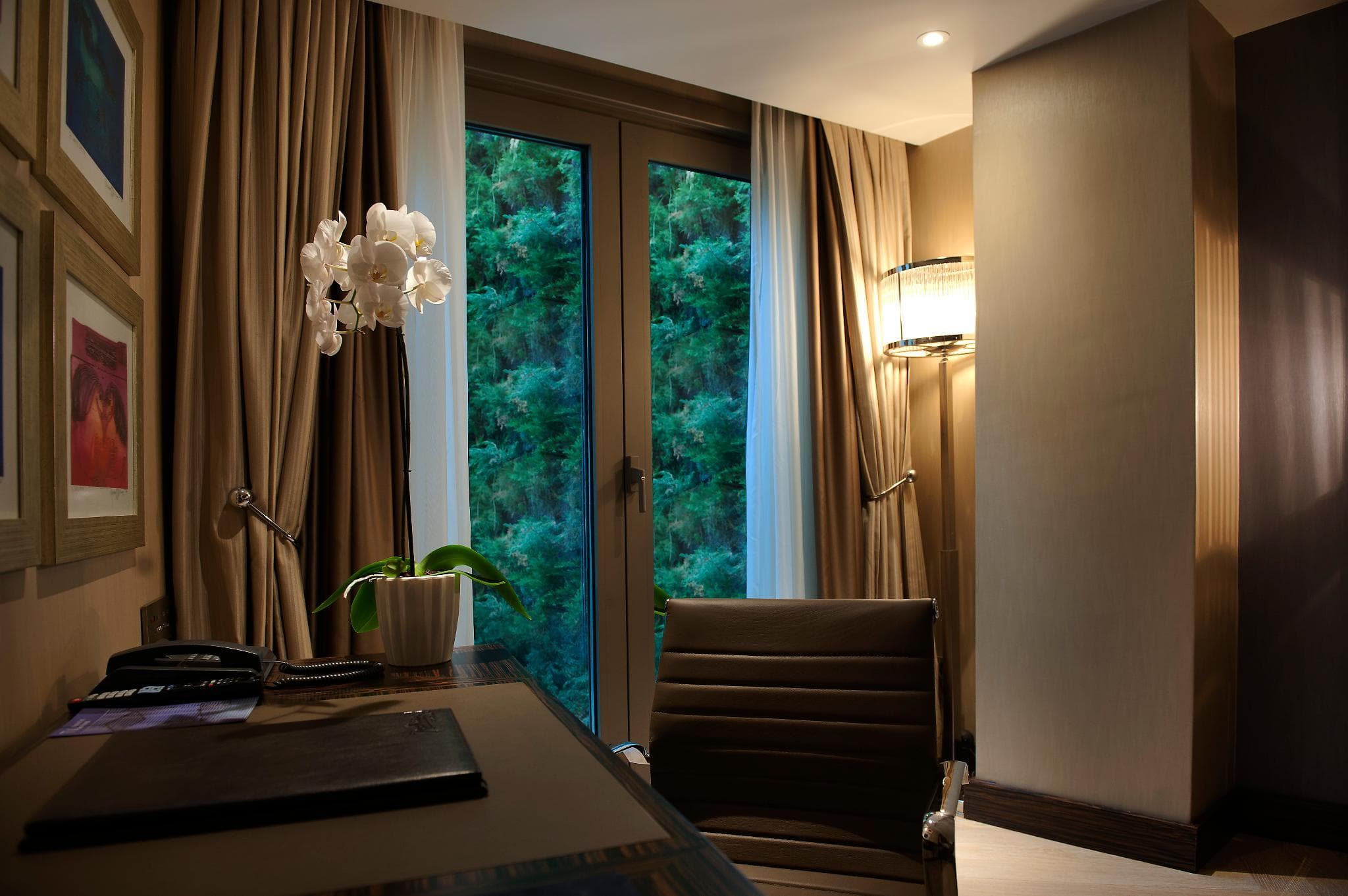 Radisson Blu Hotel Istanbul Pera photo 2