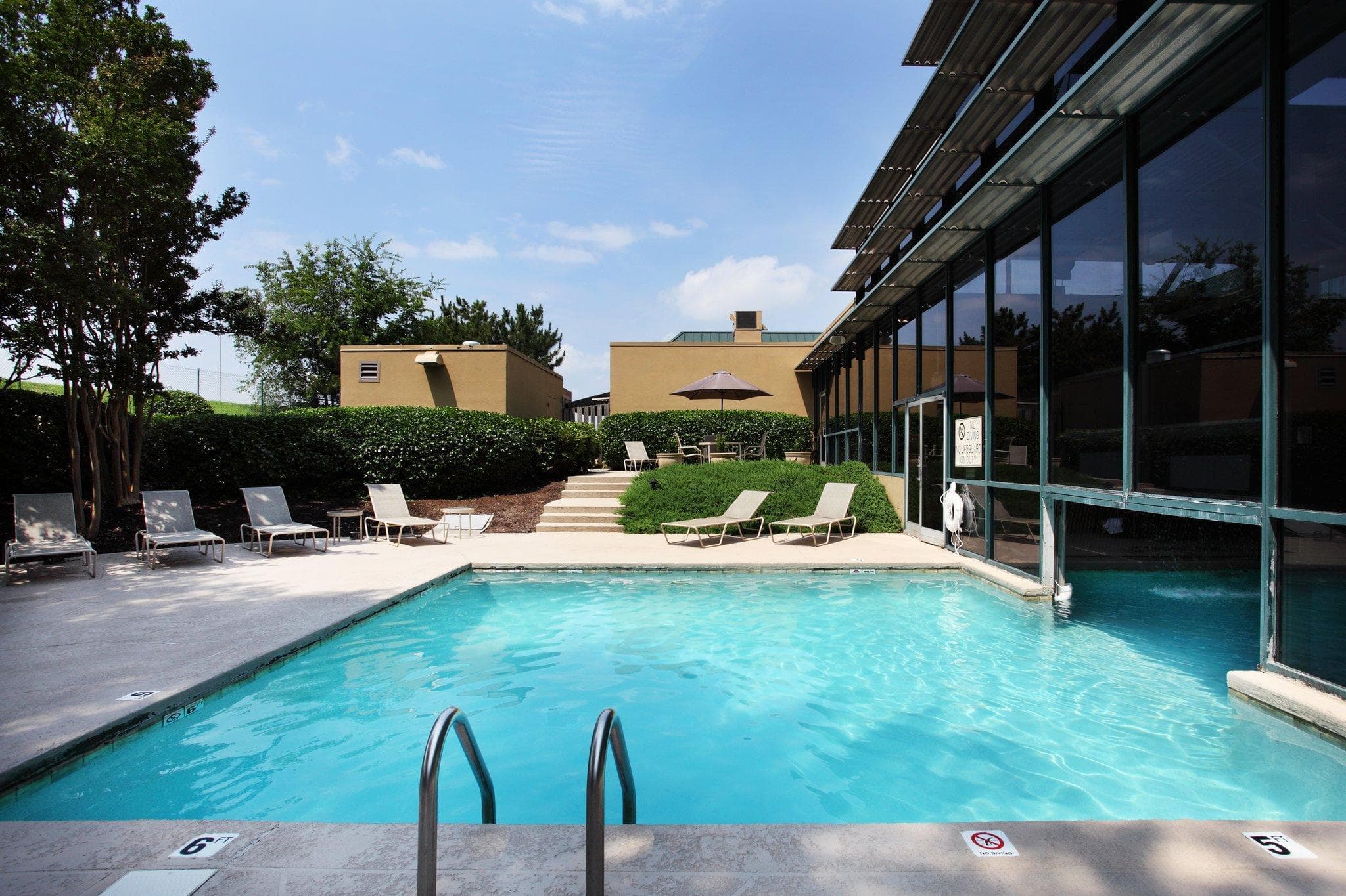 Holiday Inn Knoxville West- Cedar Bluff Rd by IHG photo 3