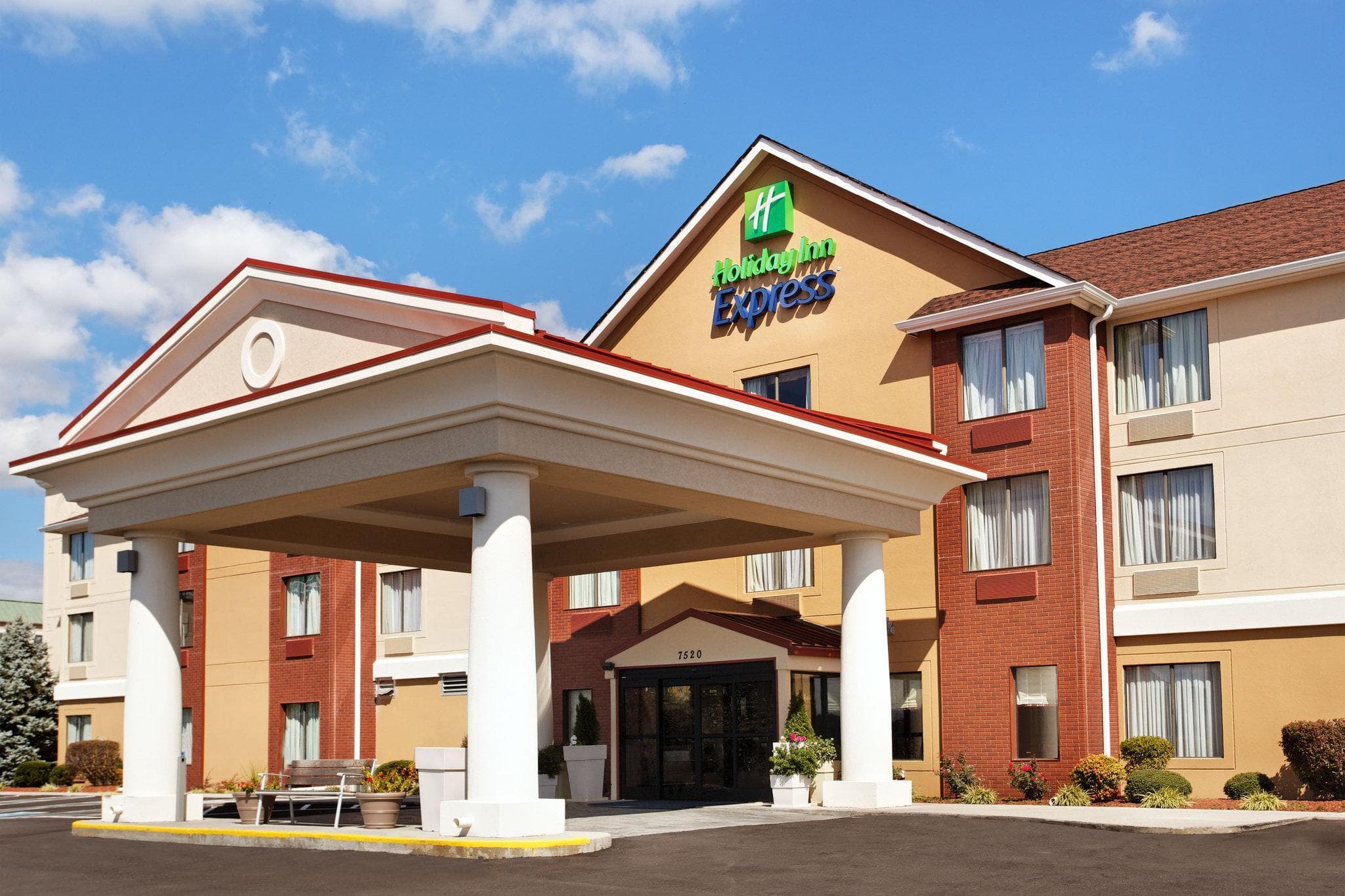 Holiday Inn Express Hotel & Suites Knoxville-North-I-75 Exit 112 By IHG