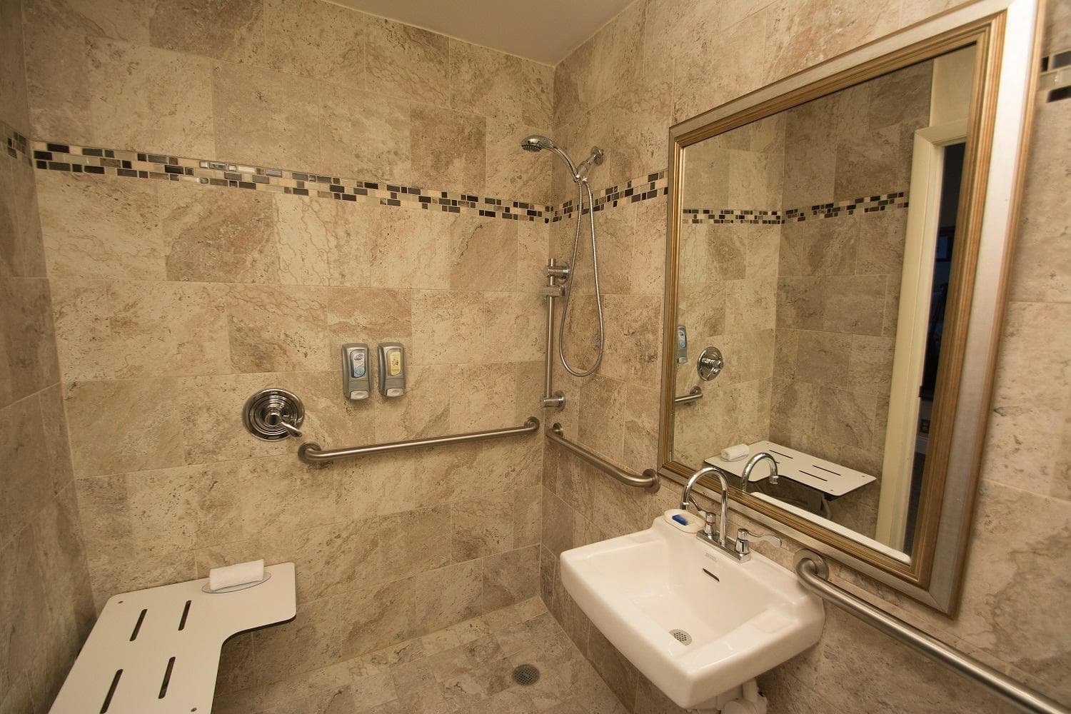 Adria Hotel and Conference Center photo 2