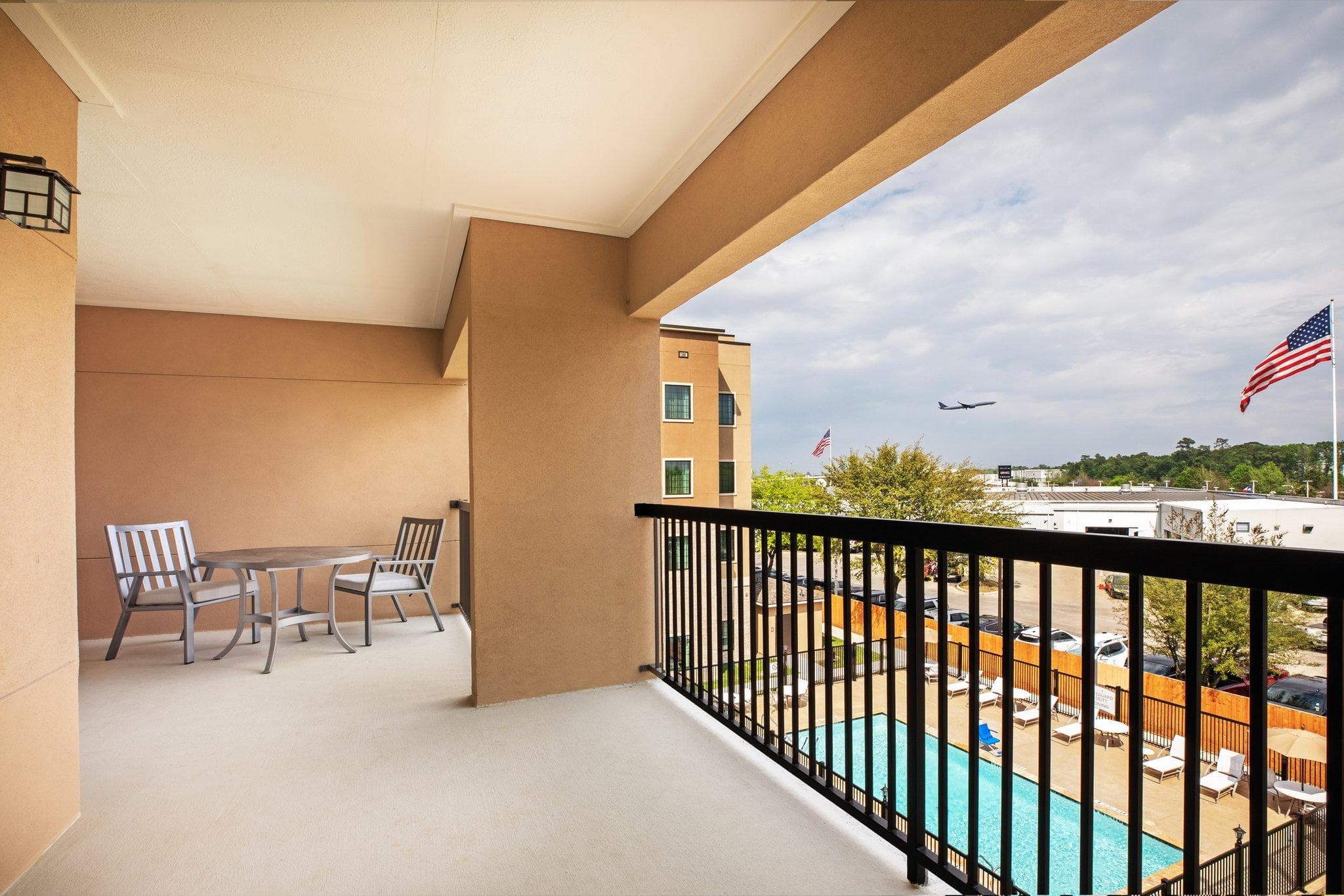 Staybridge Suites IAH Airport East By IHG photo 2