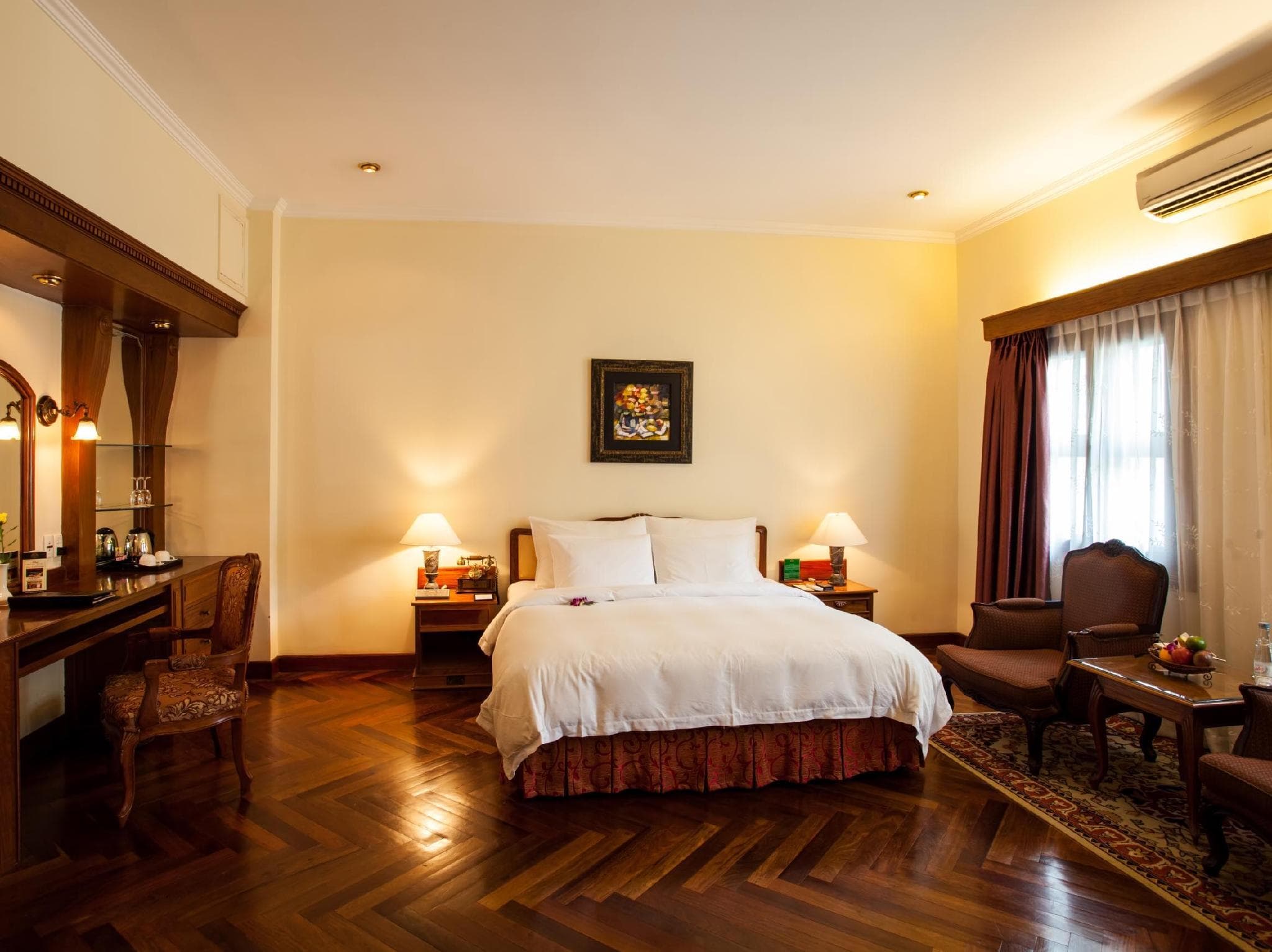 Hotel Majestic Saigon photo 5