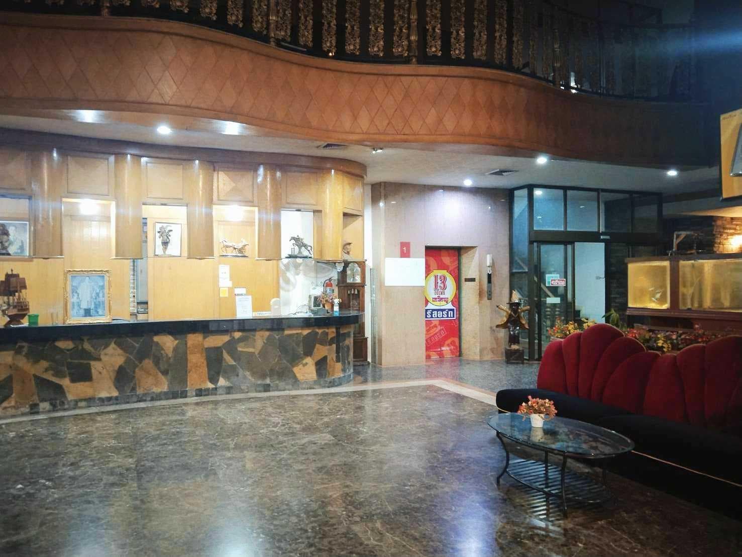 OYO 75466 13 Coins Bang Yai Hotel photo 4