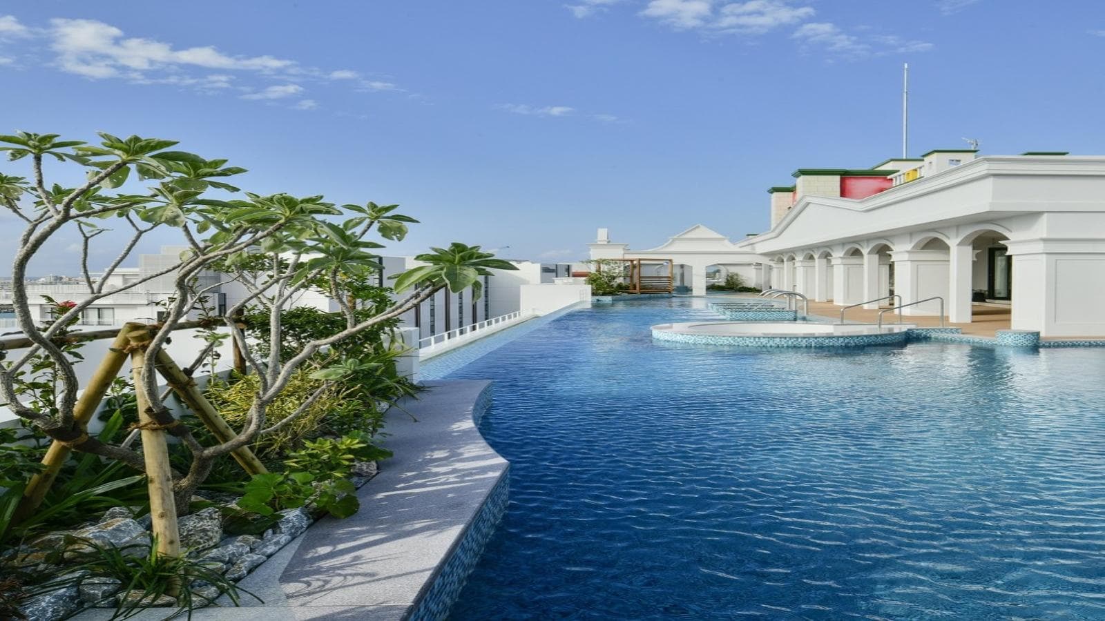 Lequ Okinawa Chatan Spa & Resort photo 5