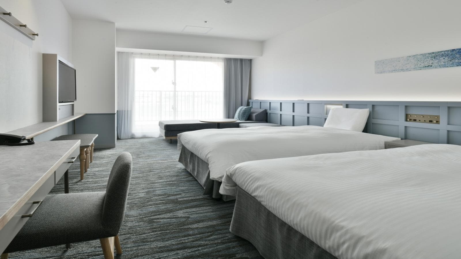 Lequ Okinawa Chatan Spa & Resort photo 2