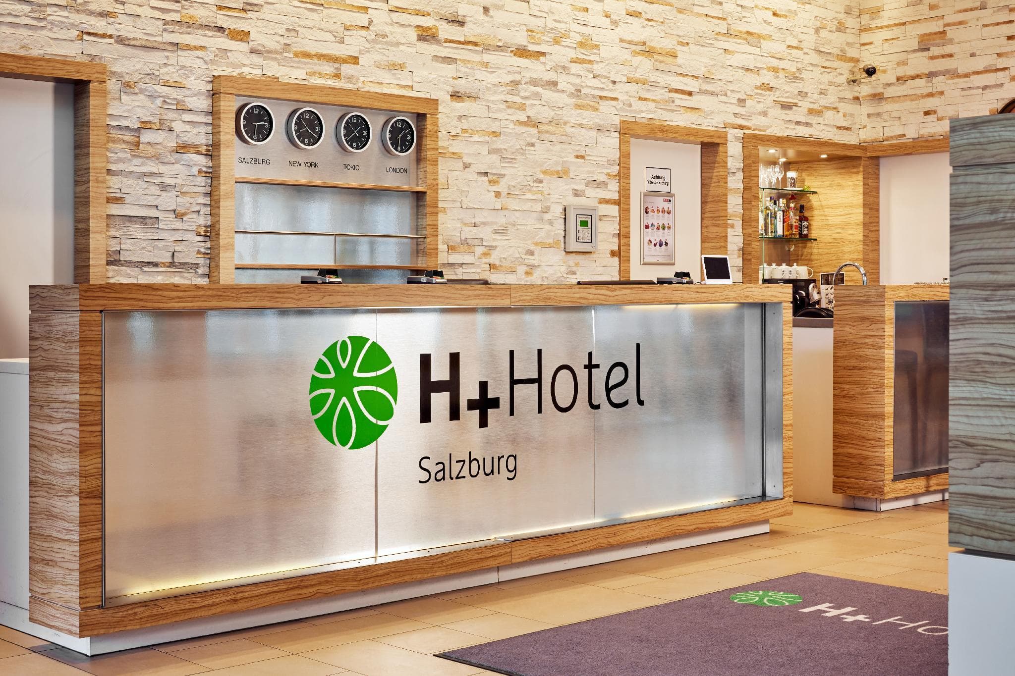 H+ Hotel Salzburg photo 5