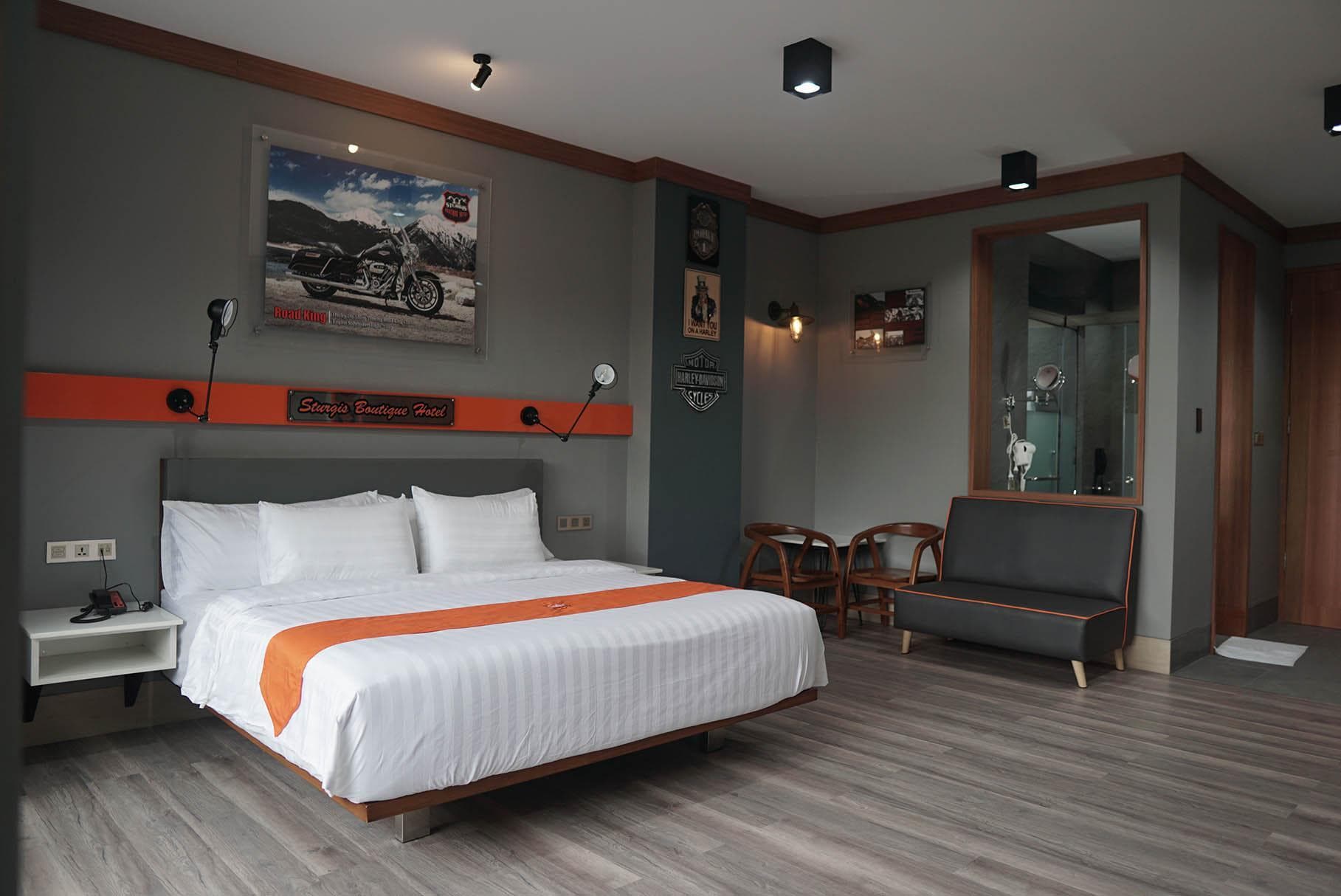 Sturgis Boutique Hotel photo 2