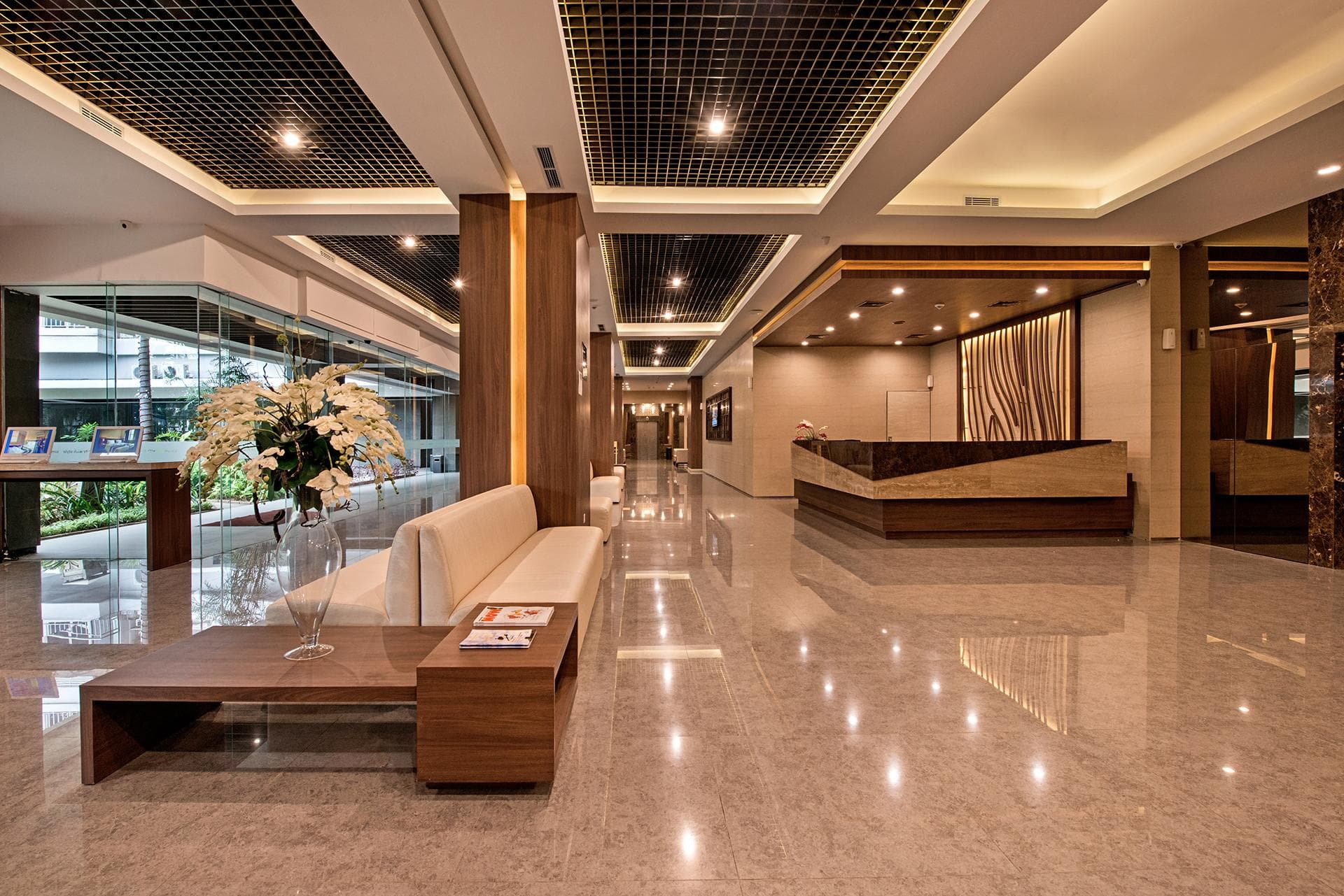 Grand Whiz Poins Simatupang Jakarta photo 4