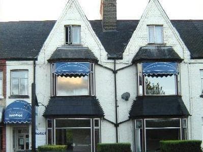 Cambridge House Hotel