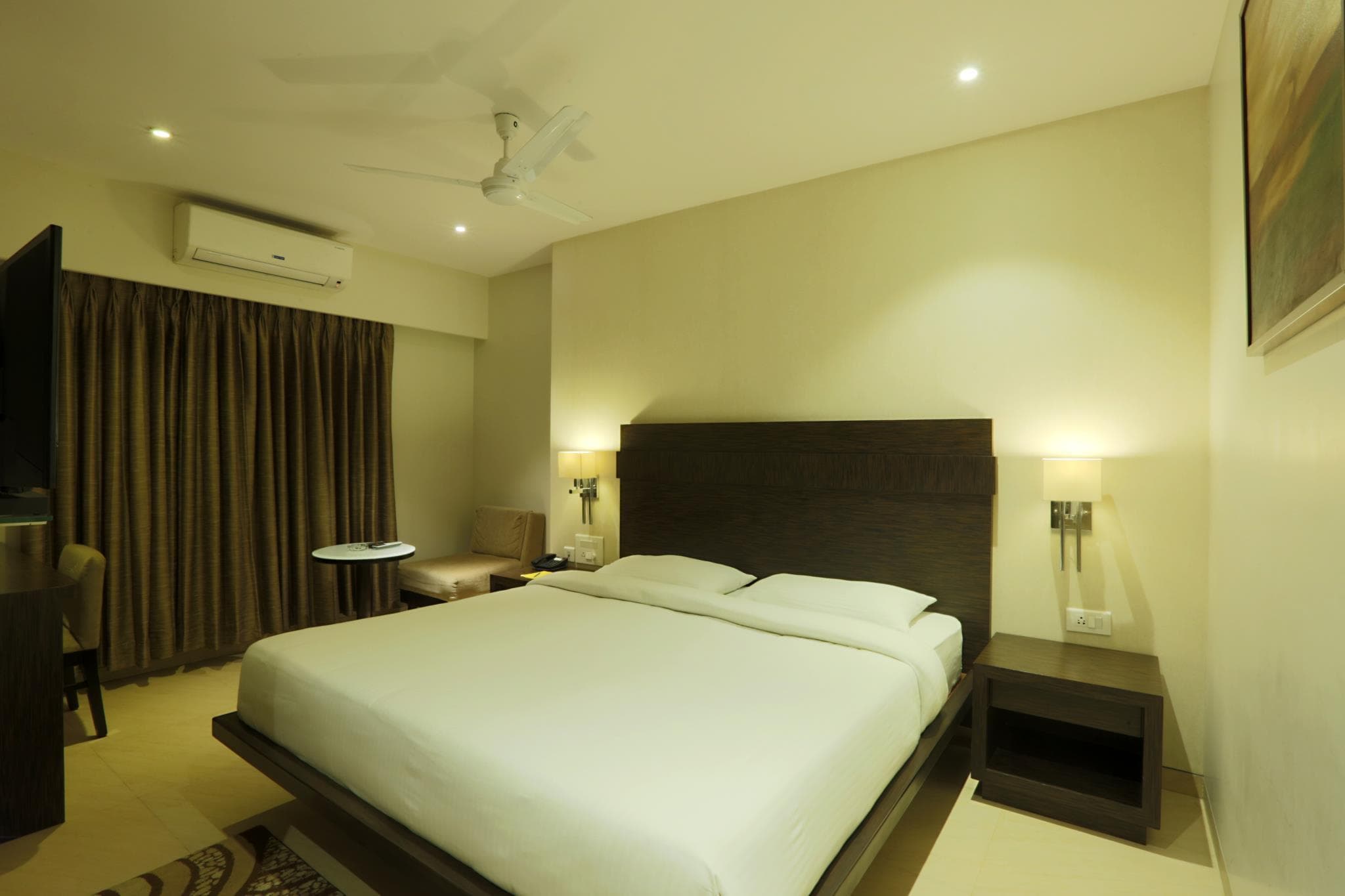 Pragati Manor photo 2