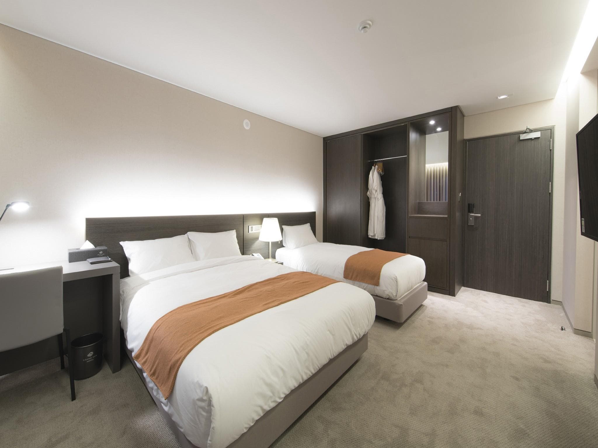 Grandmer Hotel Seogwipo Ocean photo 5