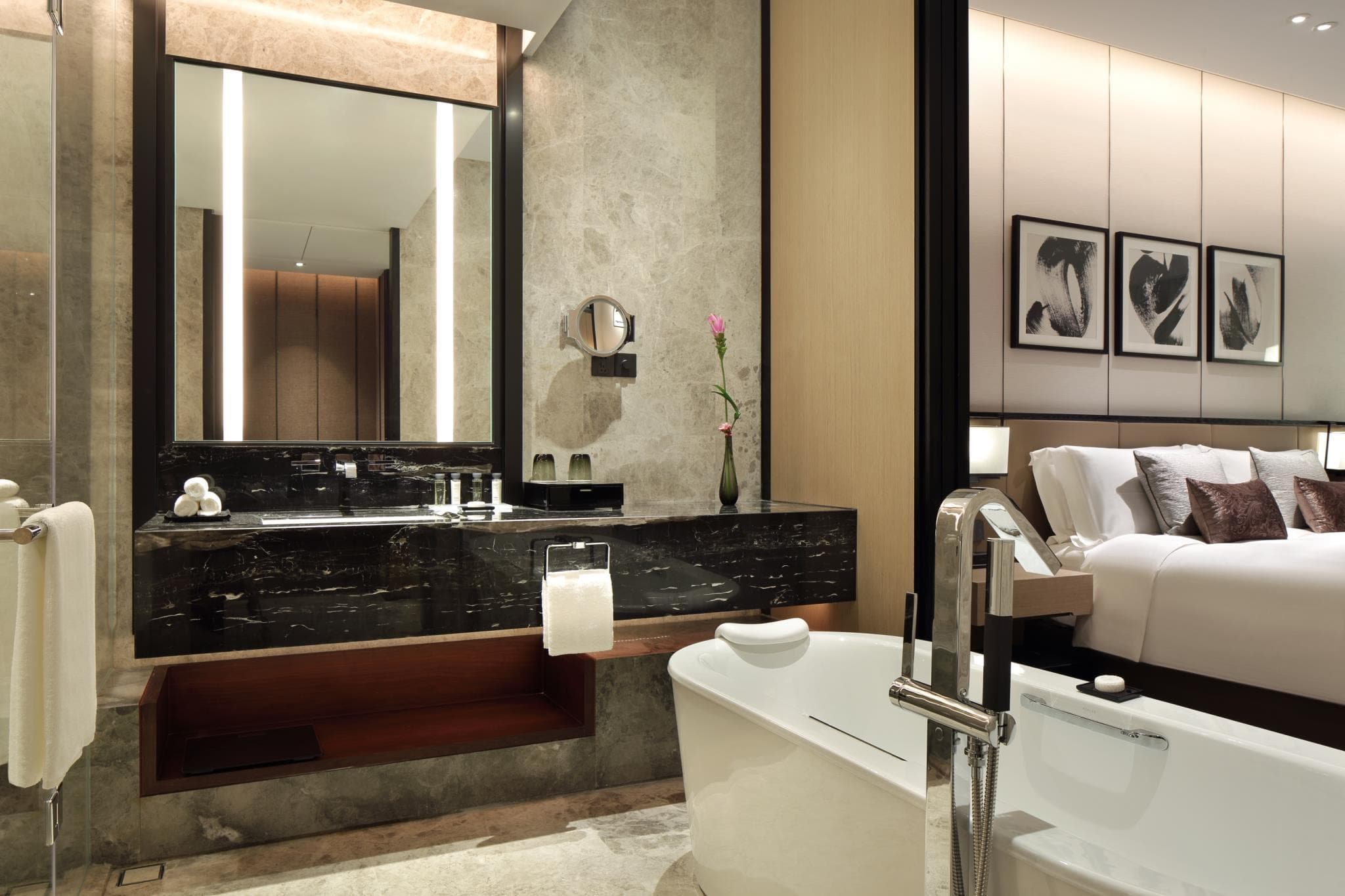 InterContinental Shanghai Hongqiao NECC photo 3