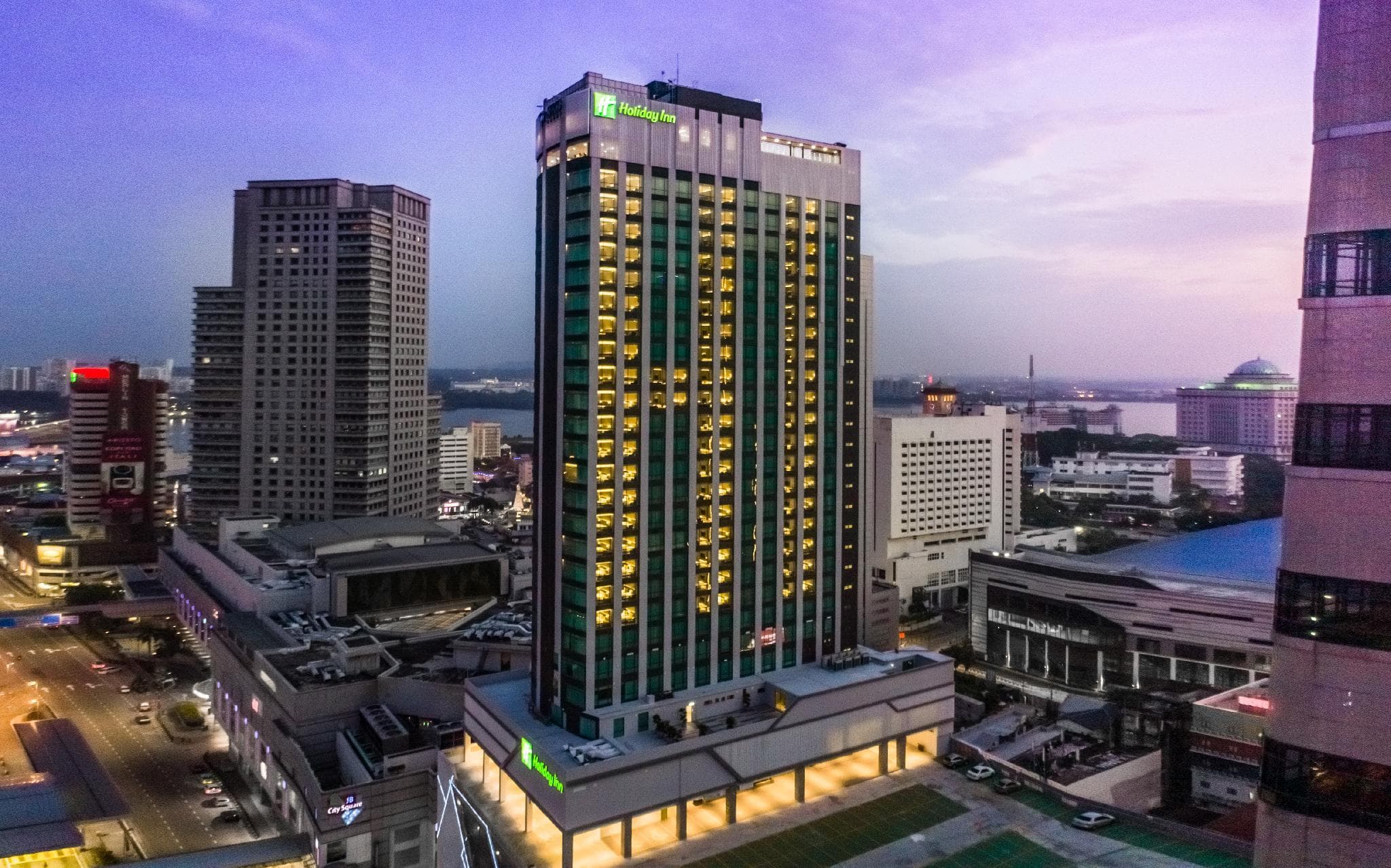 Holiday Inn Johor Bahru City Centre By IHG photo 3