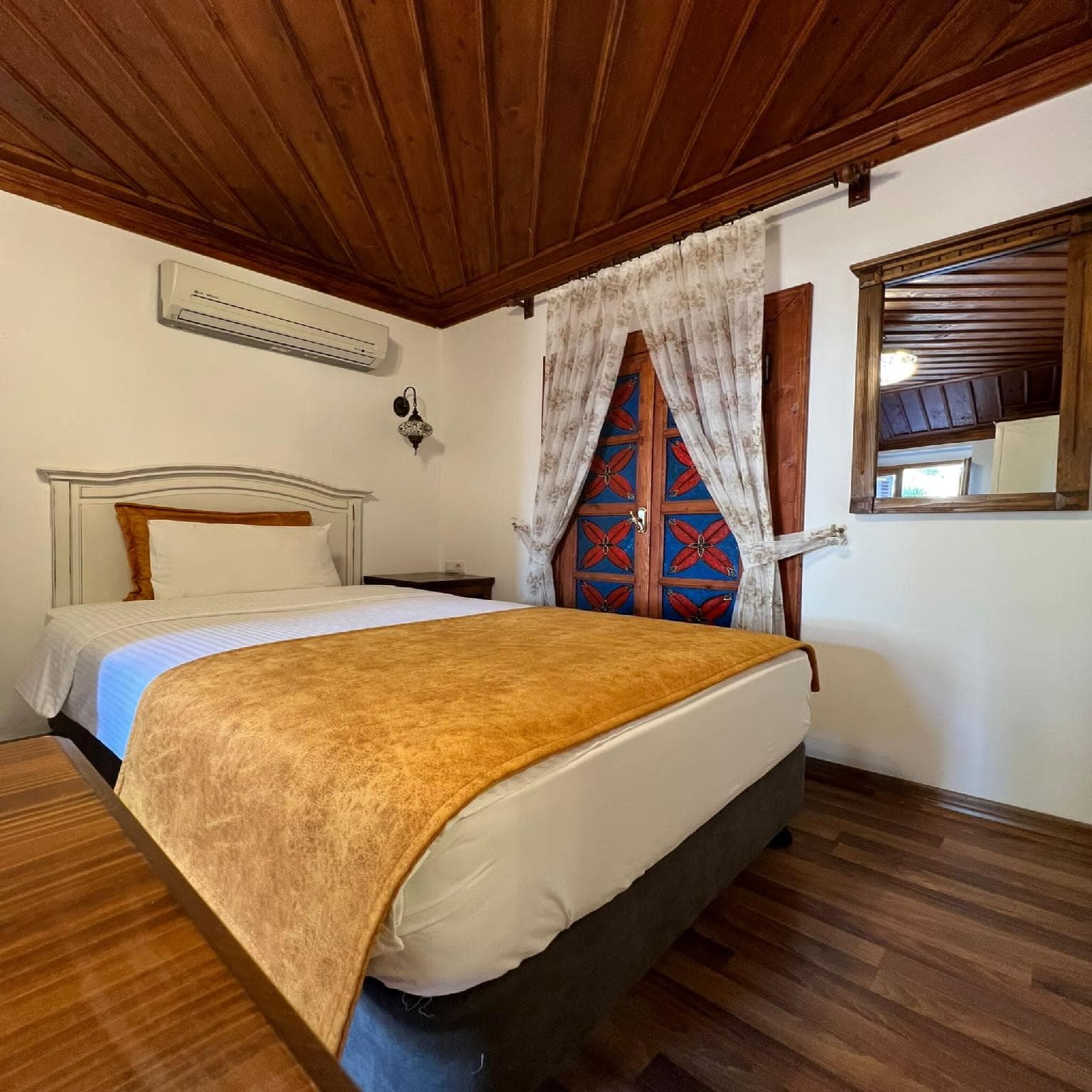 White Garden Hotel photo 2