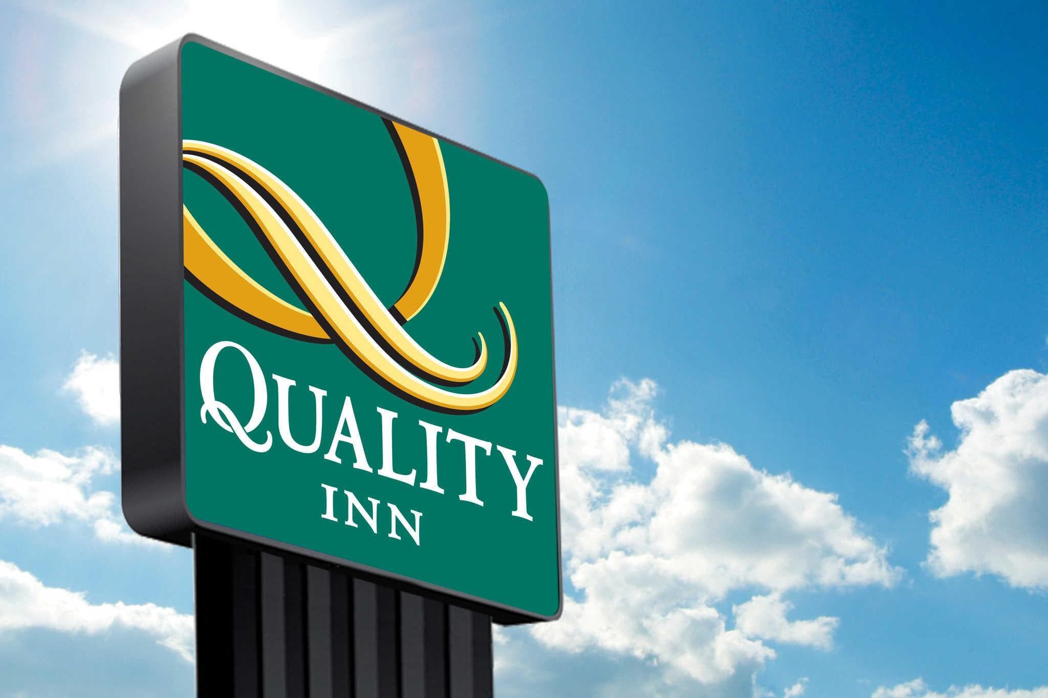Quality Inn Rochester West