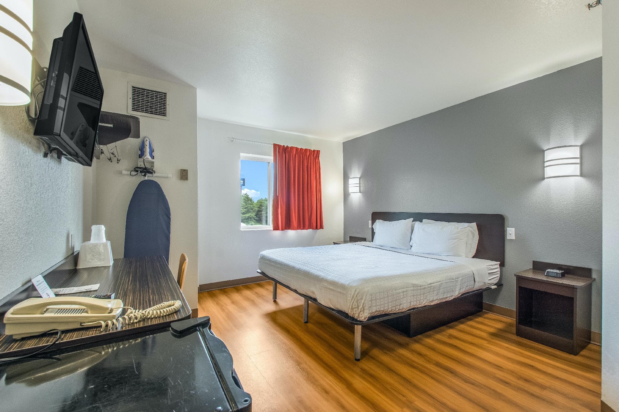 Americas Best Value Inn Knoxville East photo 2