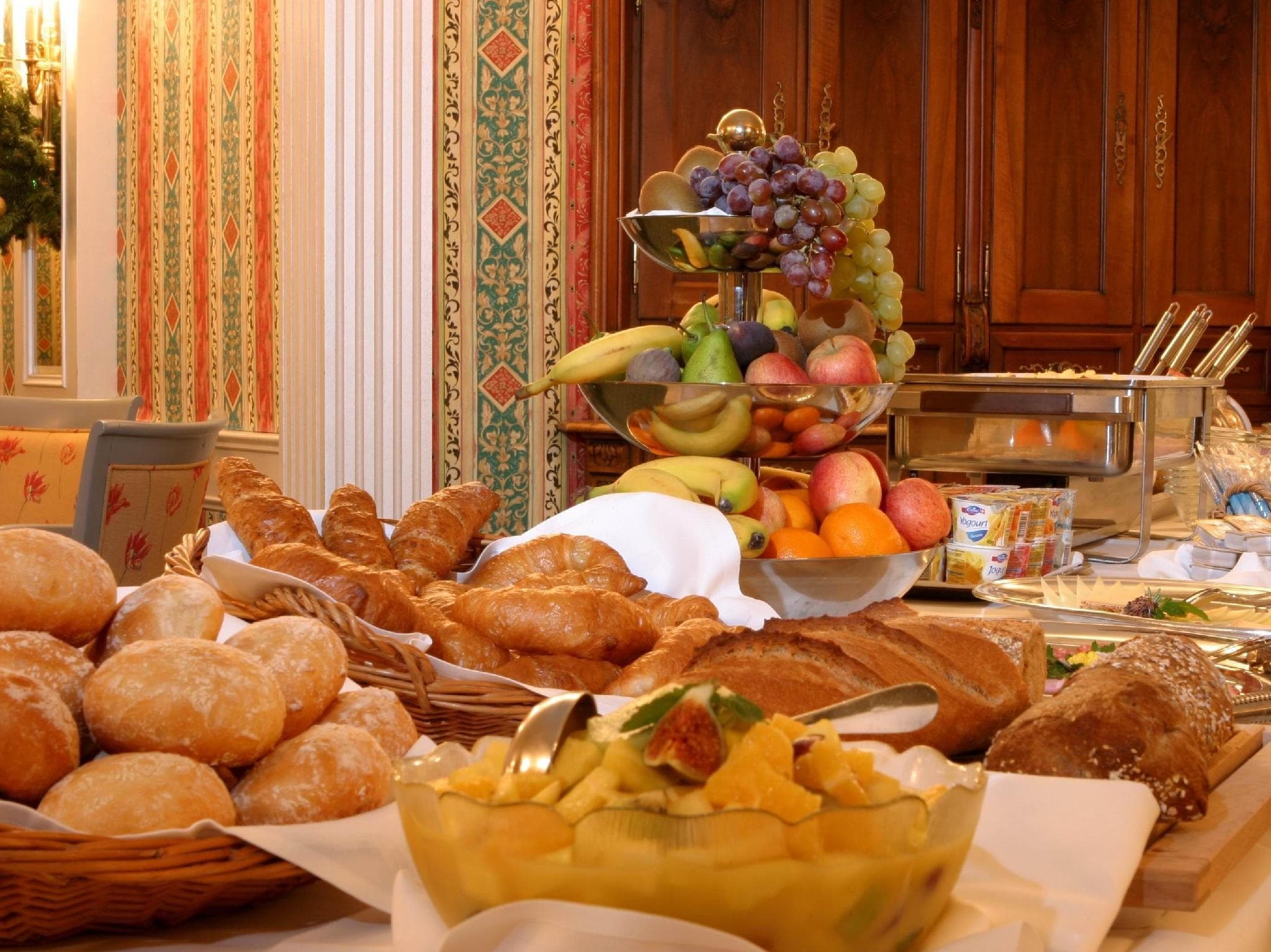 Hotel Monopol Luzern photo 3