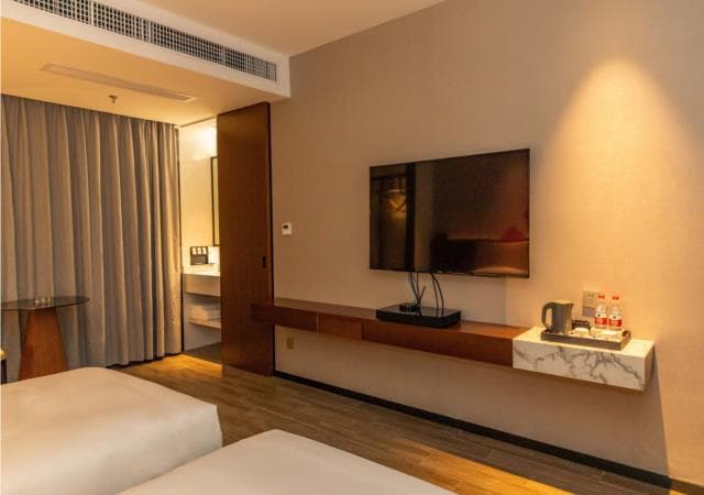 Borrman Hotel Dongguan Dongcheng Wanda Plaza Tianbao Metro Station photo 4