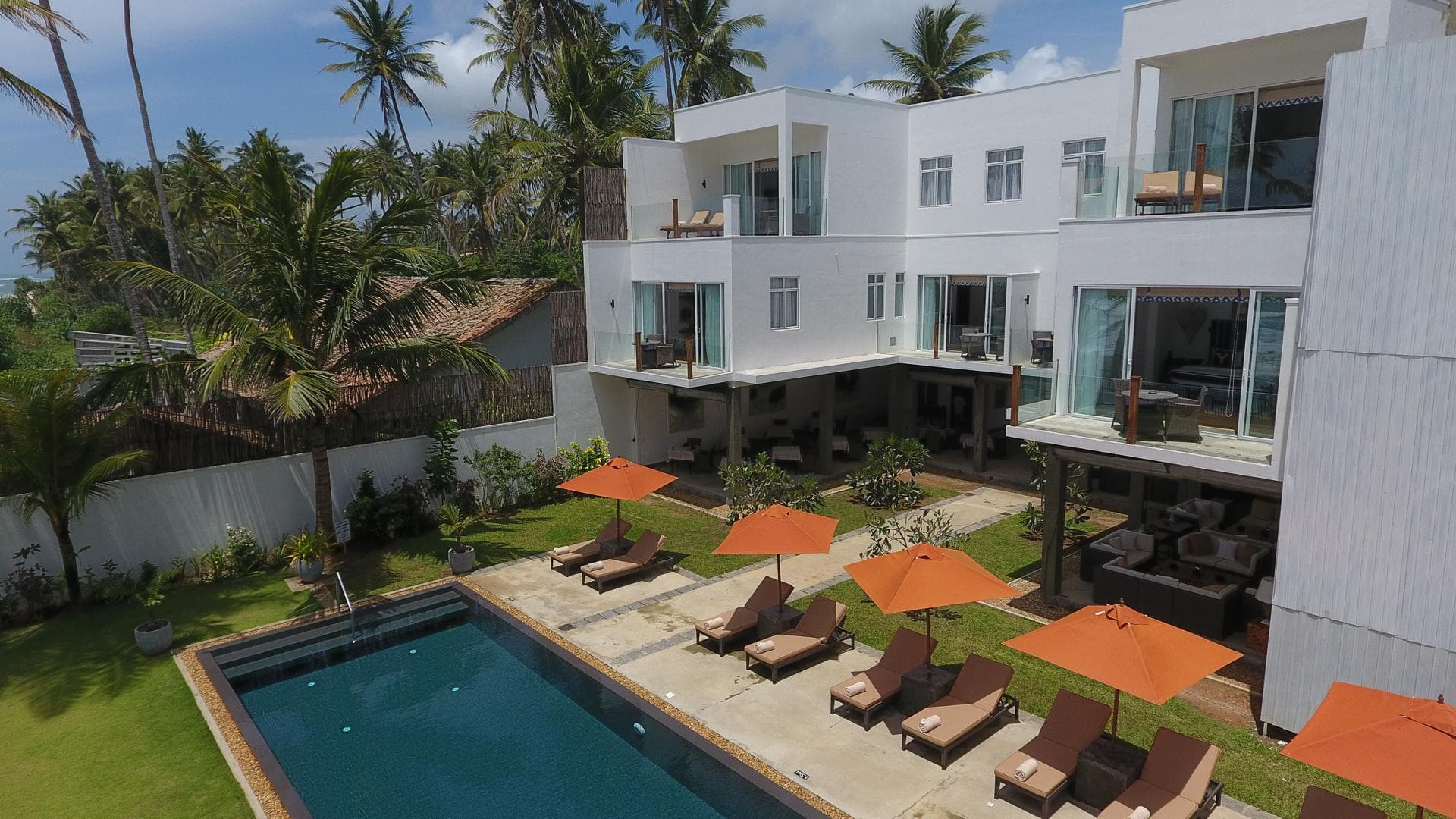 KK Beach Hotel photo 4