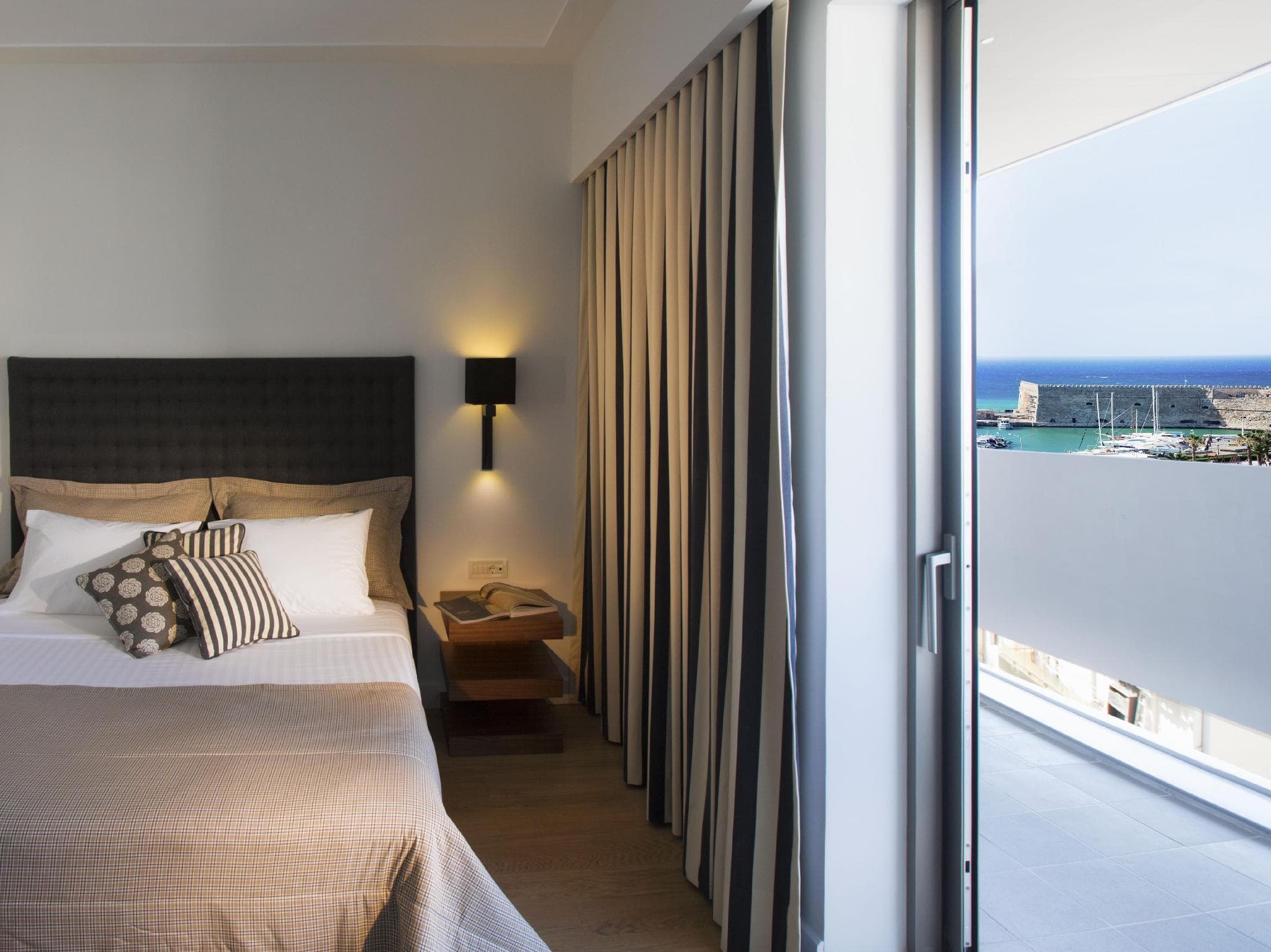 Aquila Atlantis Hotel photo 3
