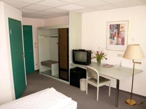 Businesshotel & Appartements Stuttgart-Vaihingen photo 3
