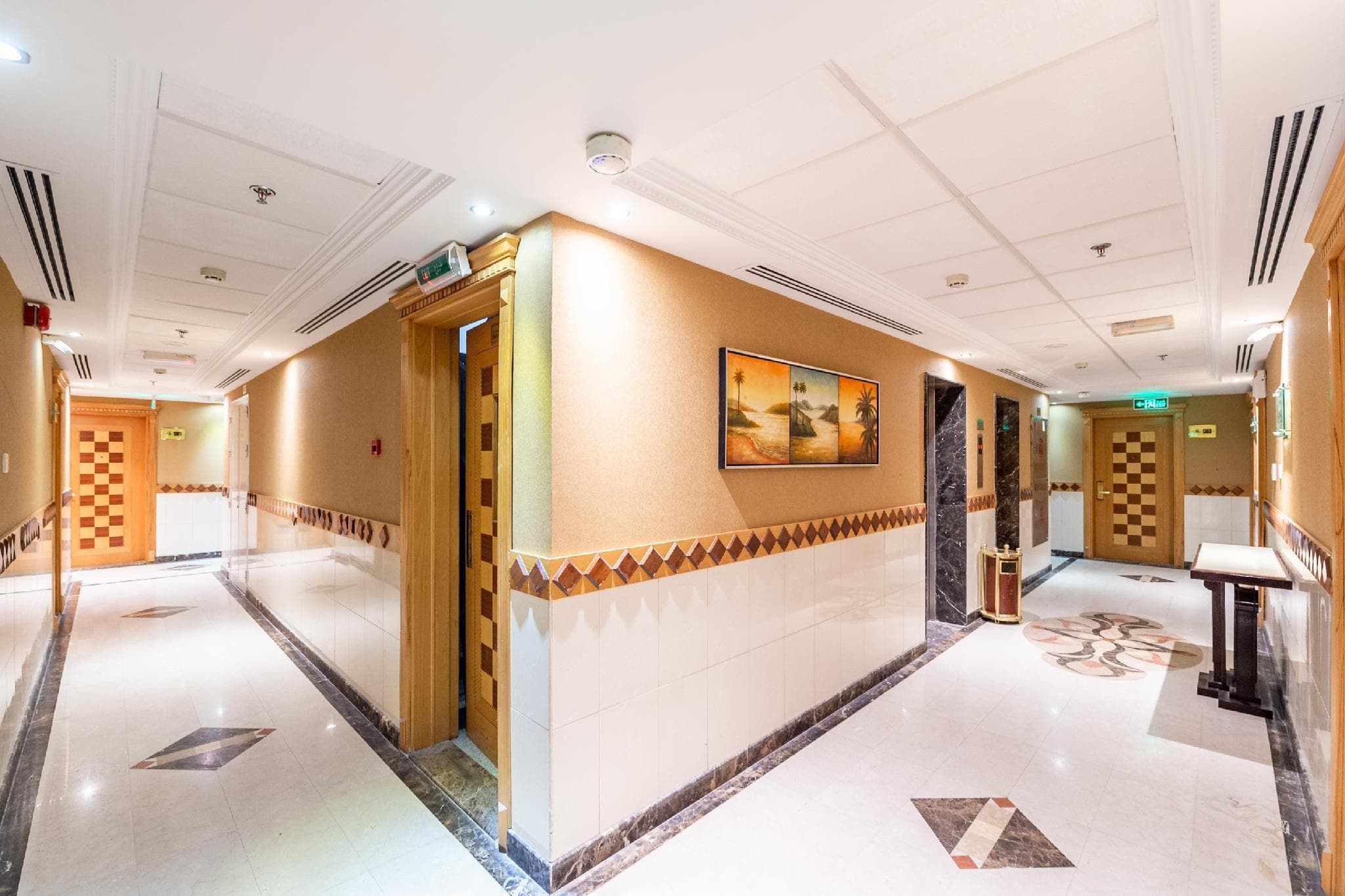 Crystal Plaza Hotel photo 4
