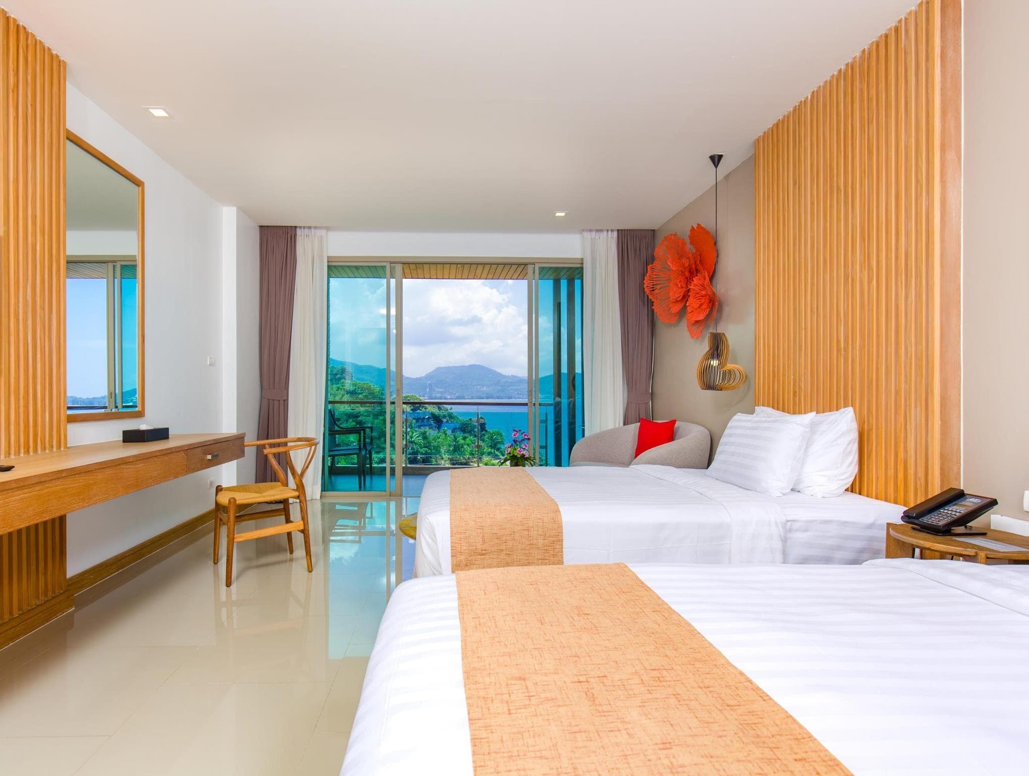 Wyndham Grand Phuket Kalim Bay photo 4