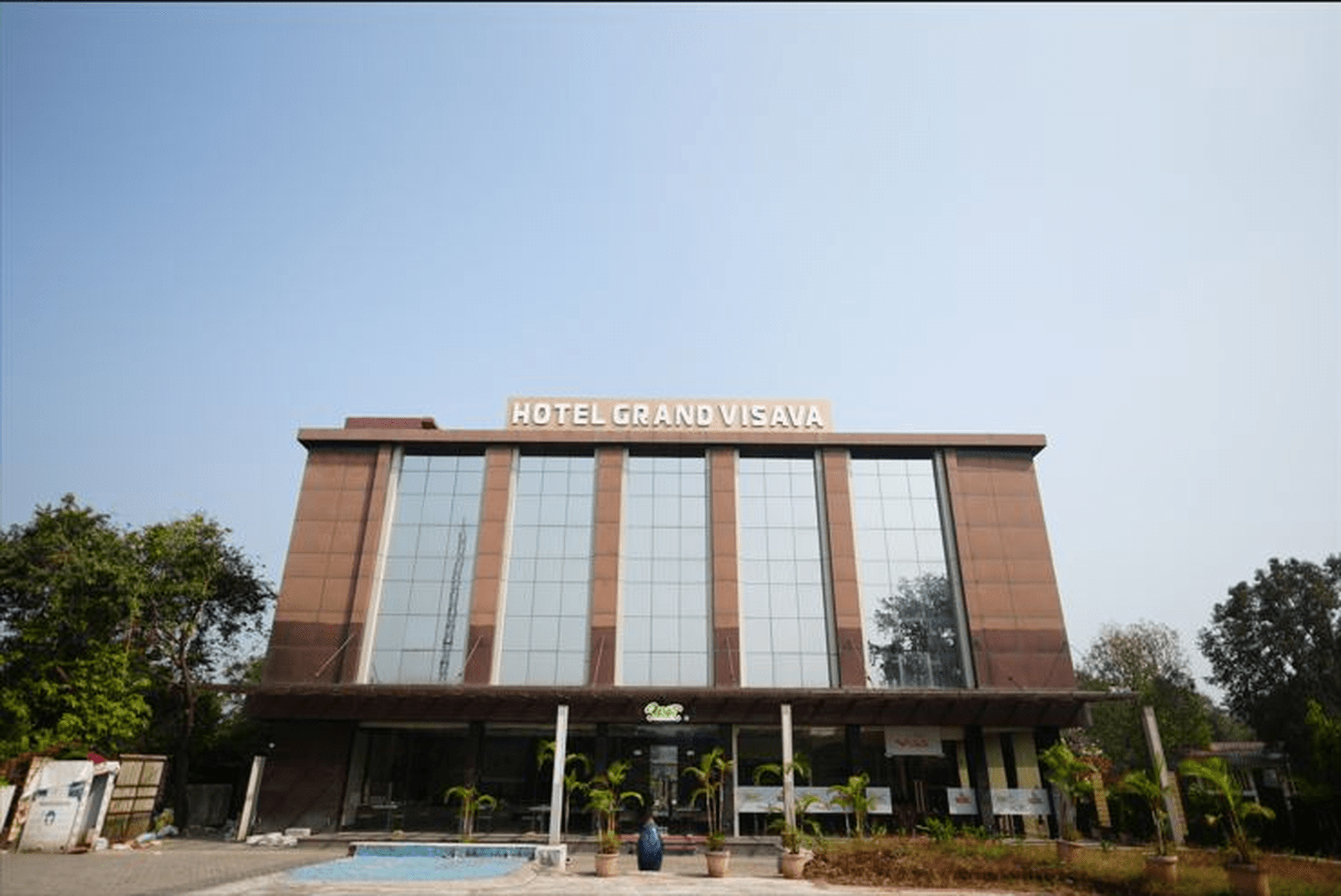 Hotel Grand Visava