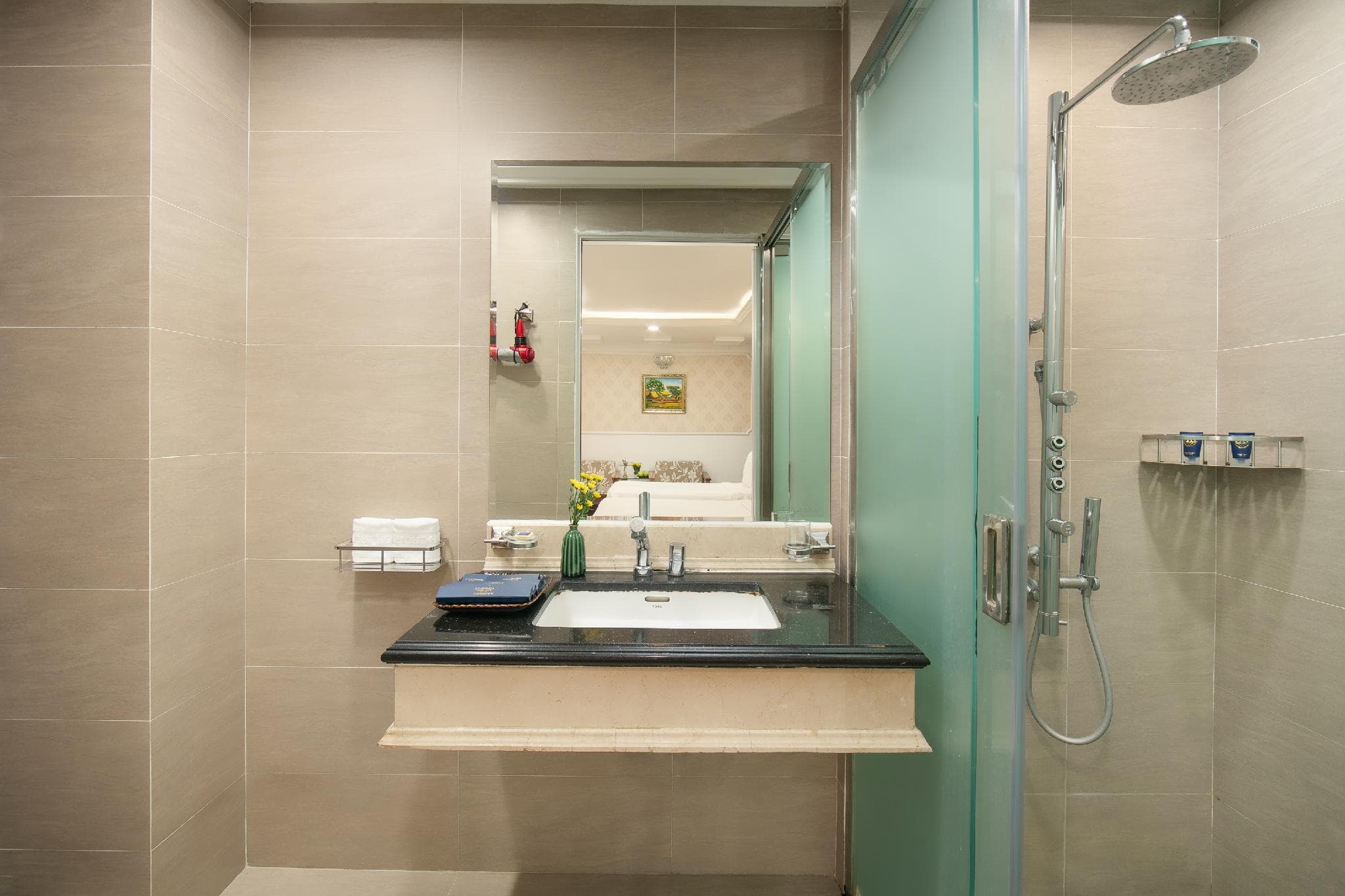 Champton Hanoi Hotel photo 2