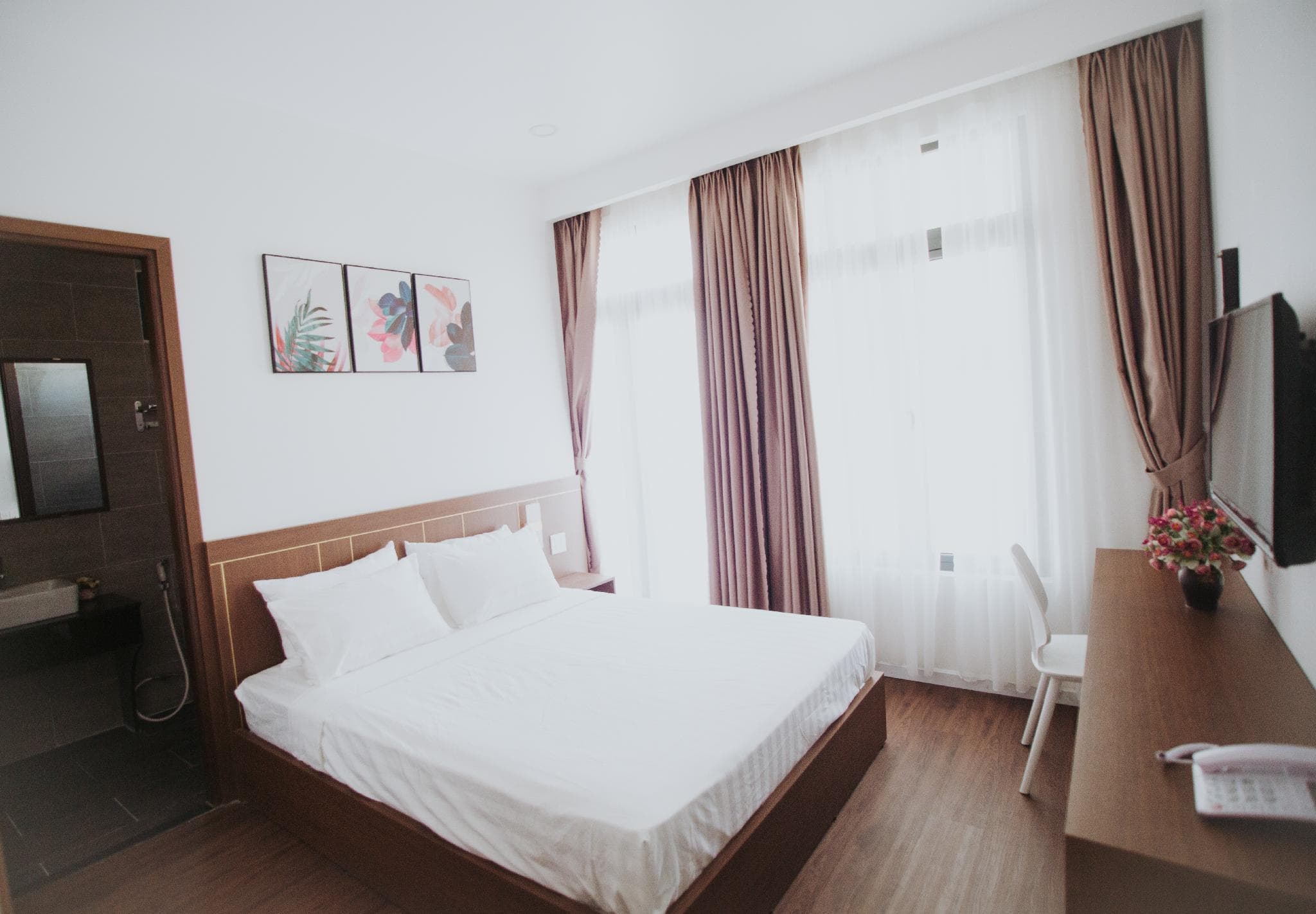 MARINA HOTEL photo 2