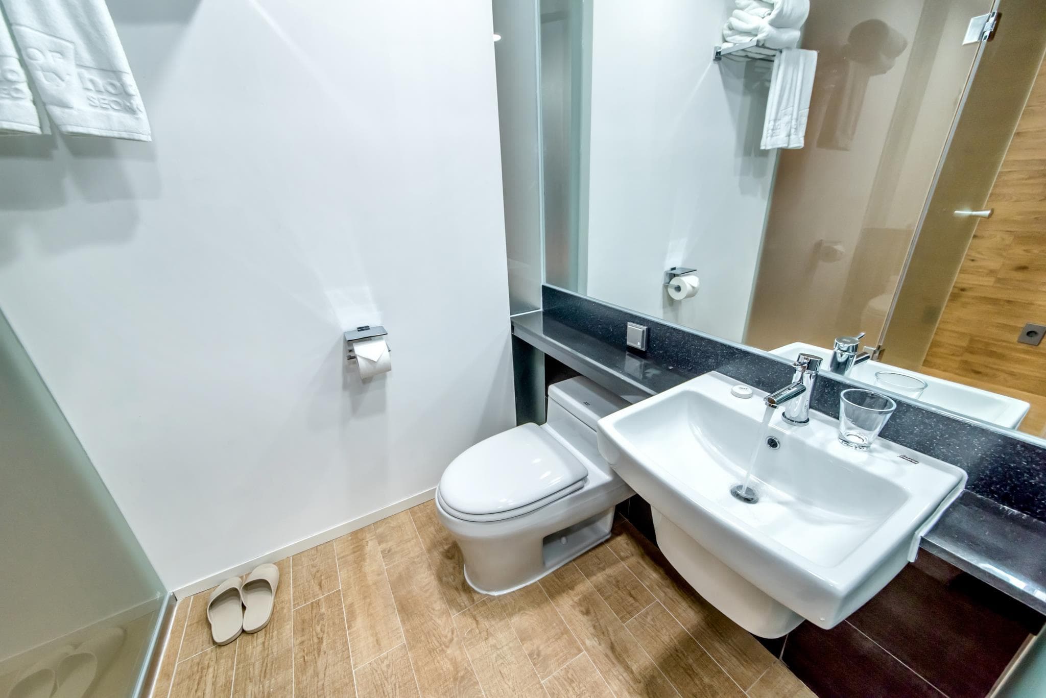 Co-op City Hotel Seongsan photo 2