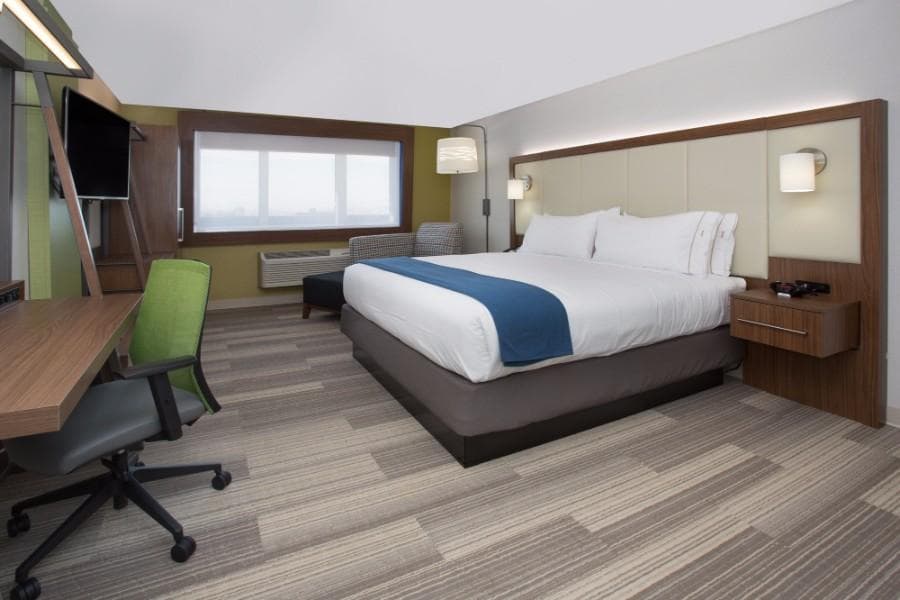 Holiday Inn Express & Suites Houston E - E Sam Houston Pwy By IHG photo 2