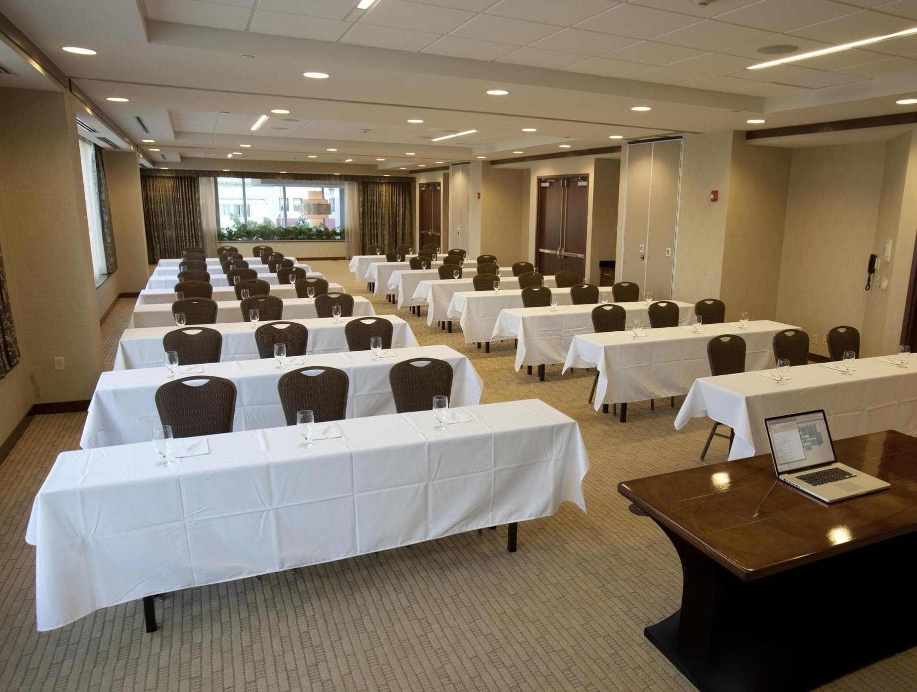 Embassy Suites by Hilton Buffalo photo 3