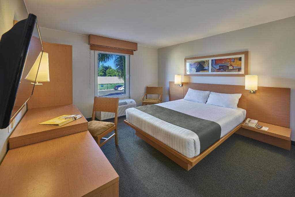 City Express by Marriott Hermosillo photo 2