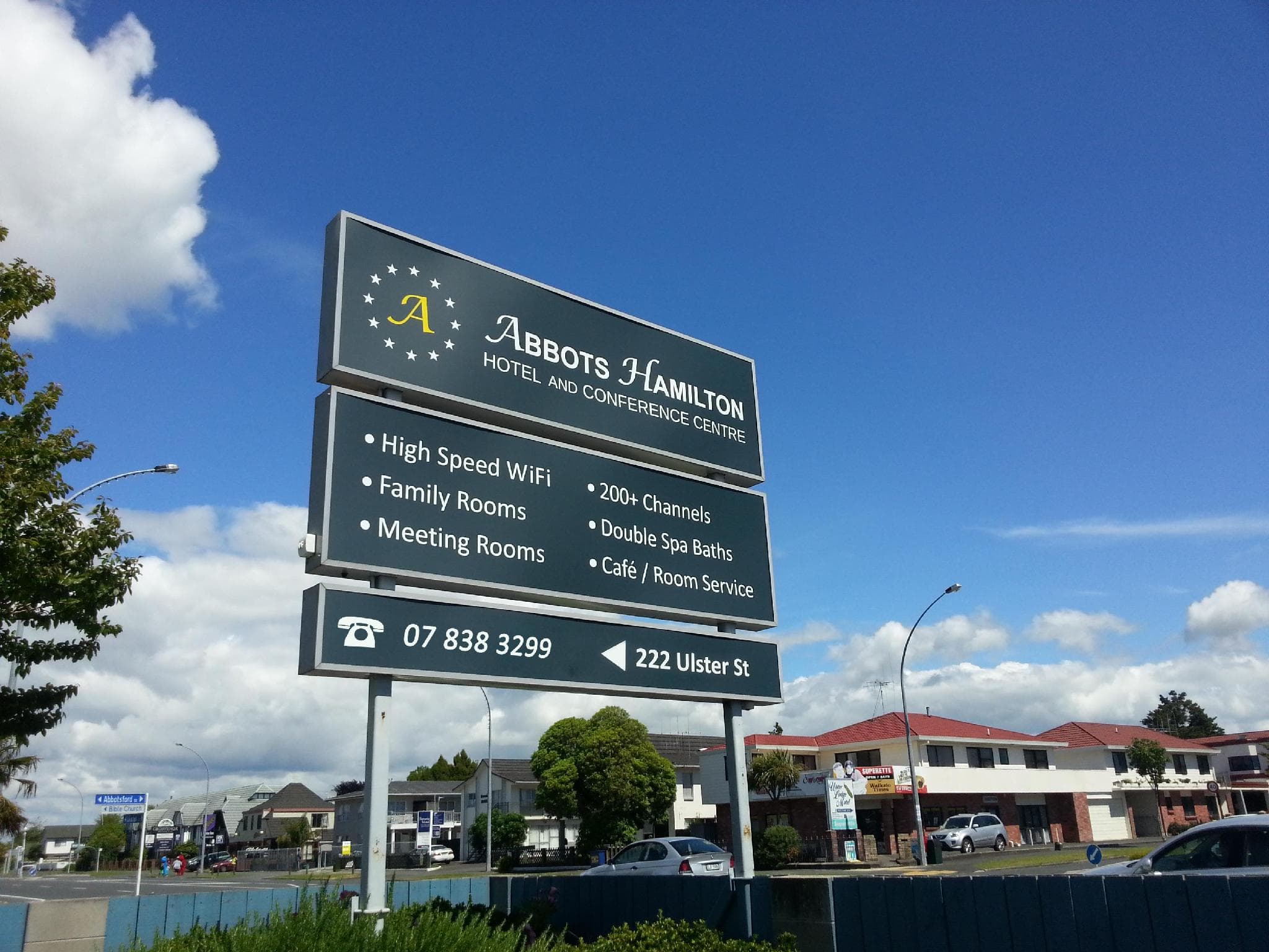 Abbots Hamilton – Hotel and Conference Centre