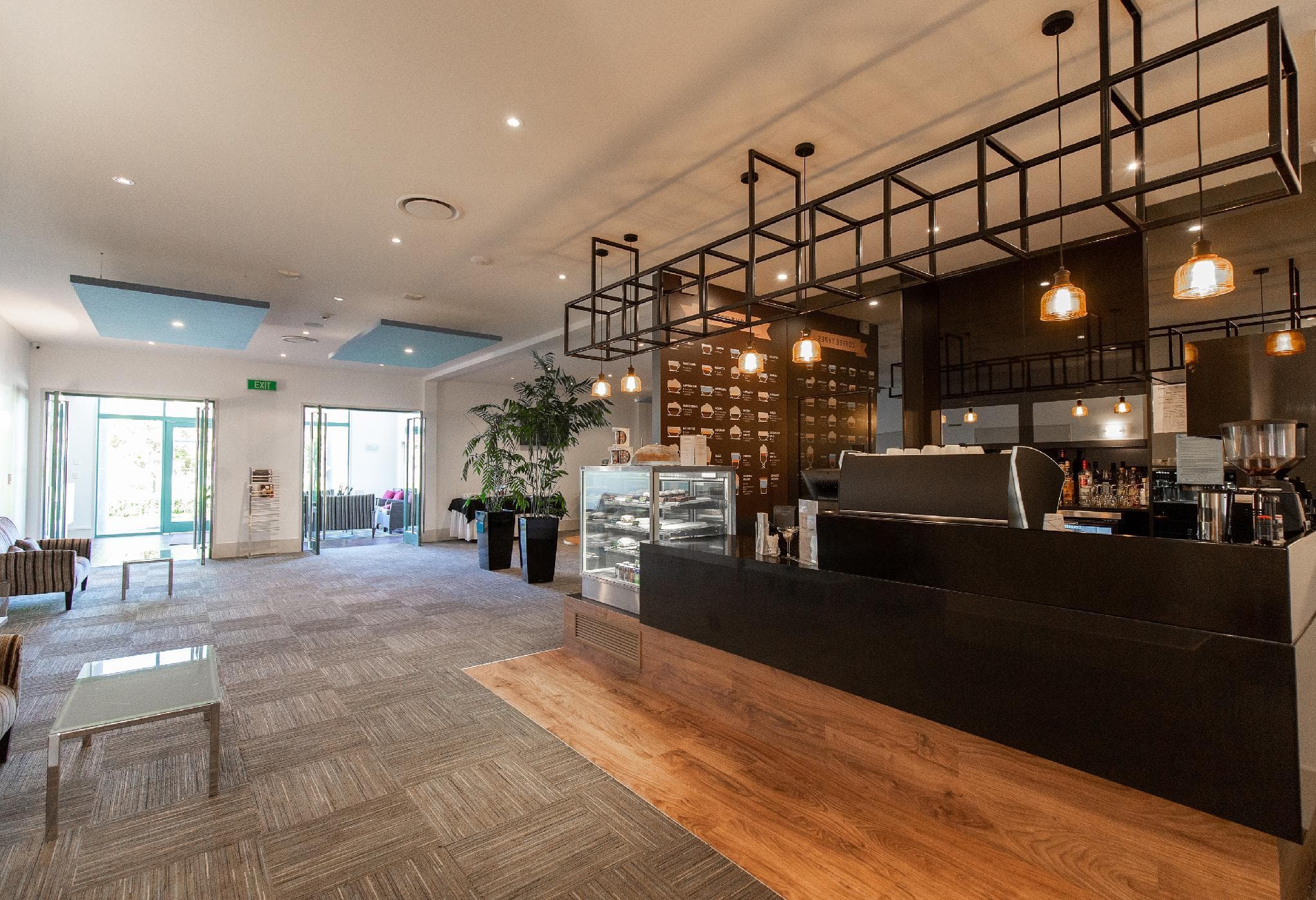 JetPark Hotel Hamilton Airport photo 4