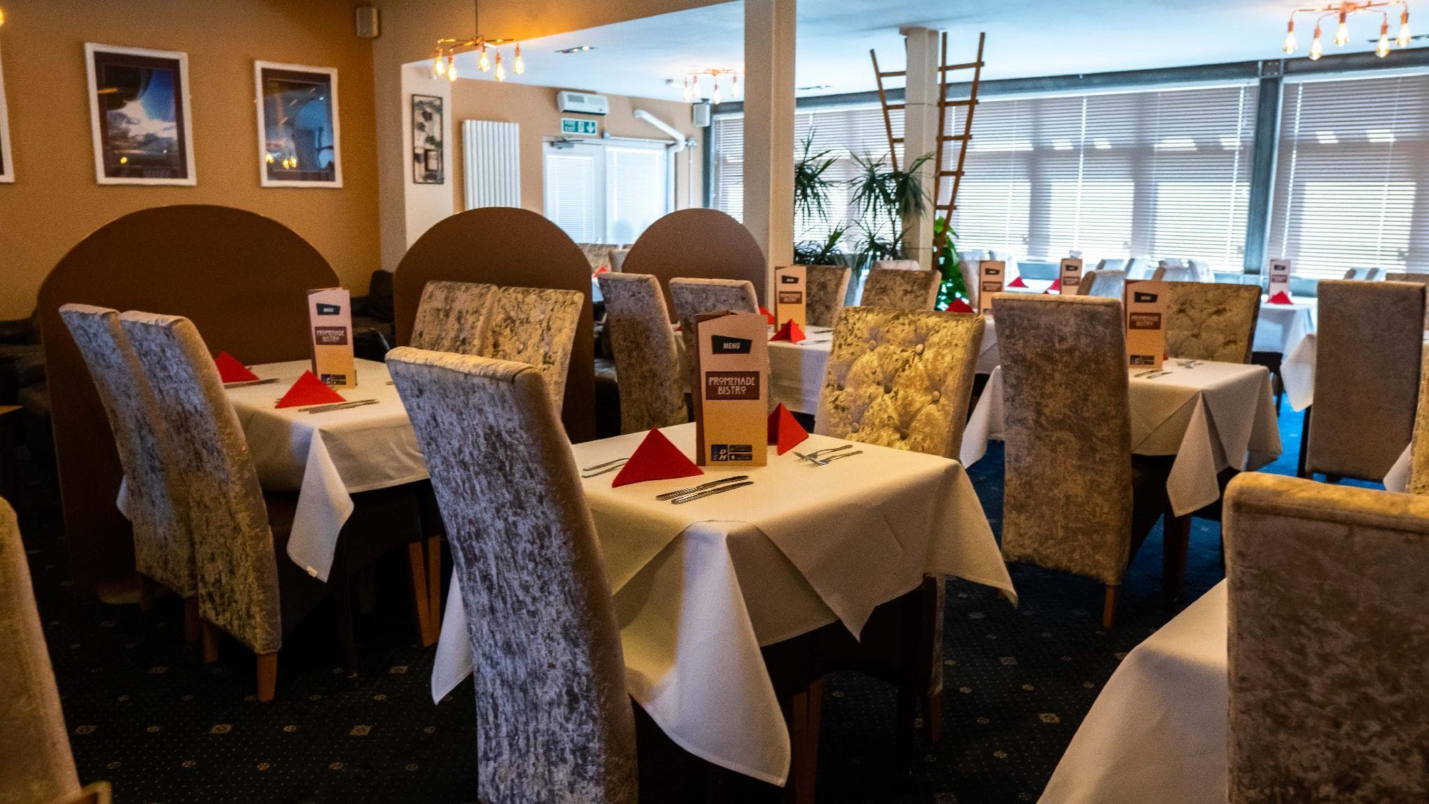 Dutchman Hotel photo 5