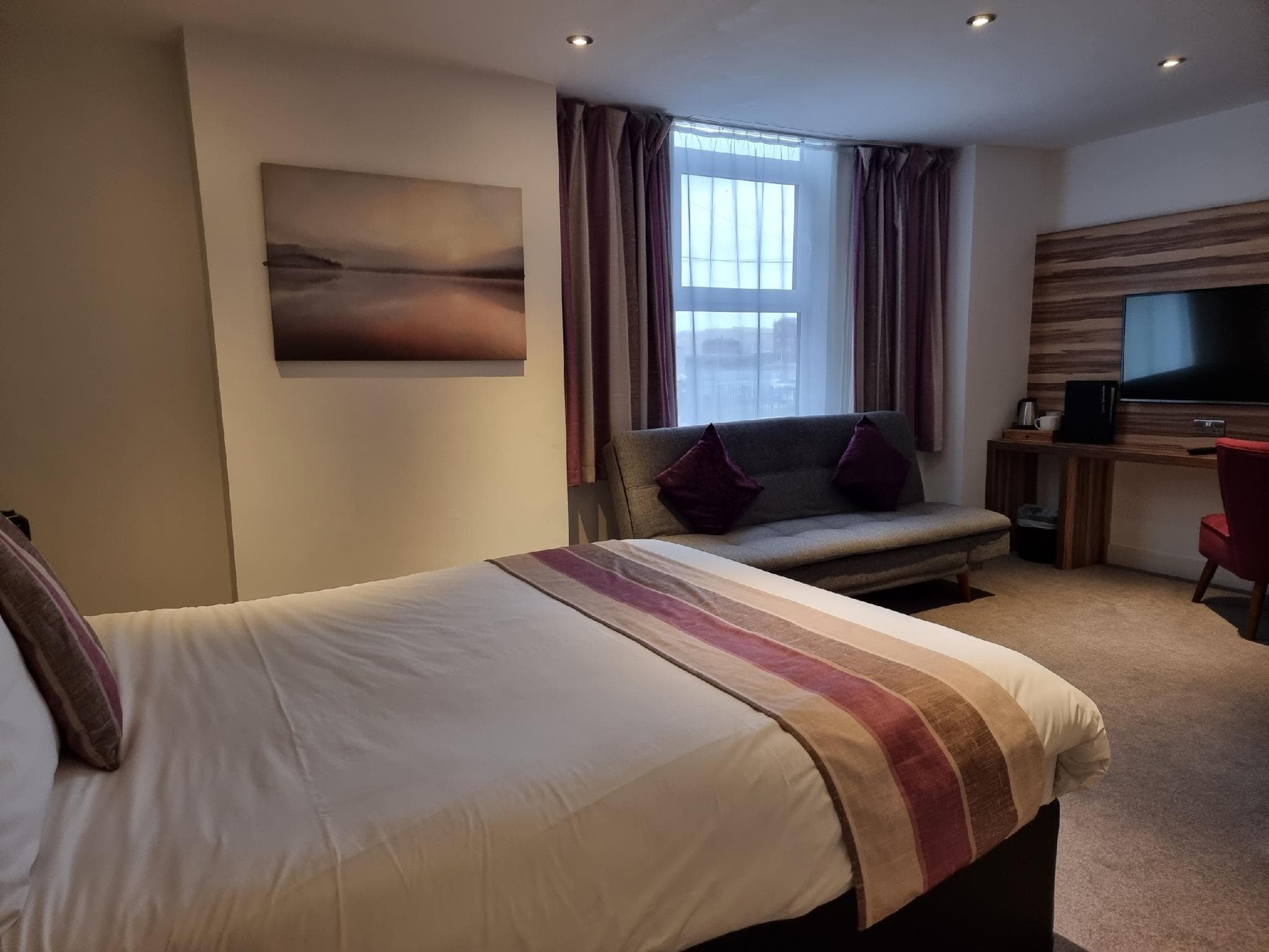 Escape Hotel photo 4