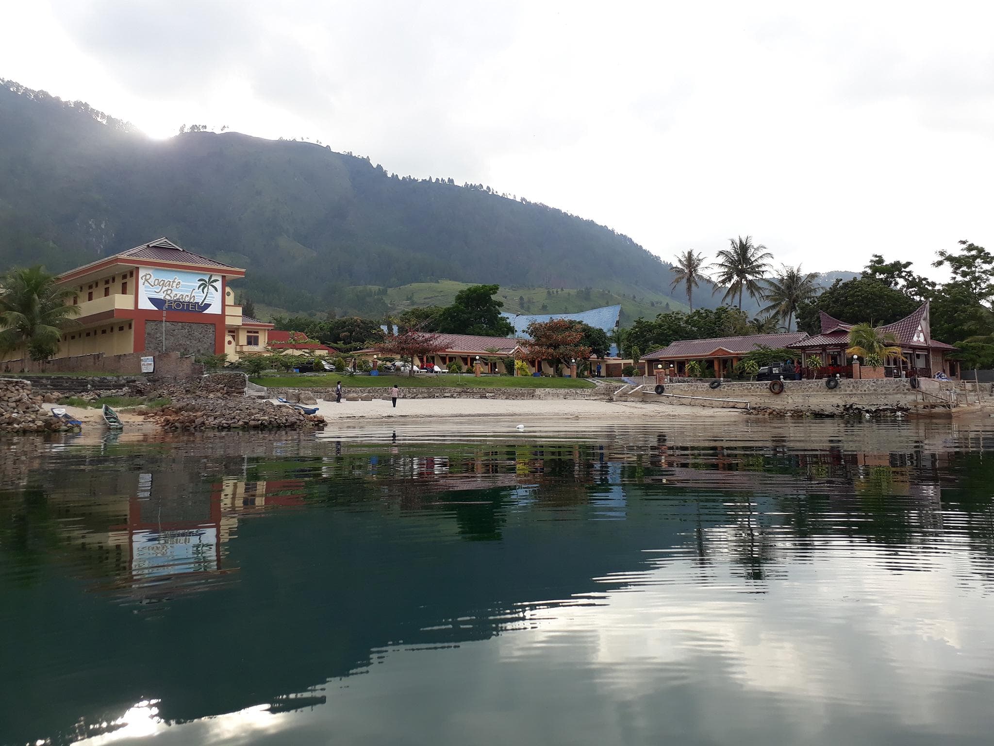 Rogate Beach Hotel photo 3