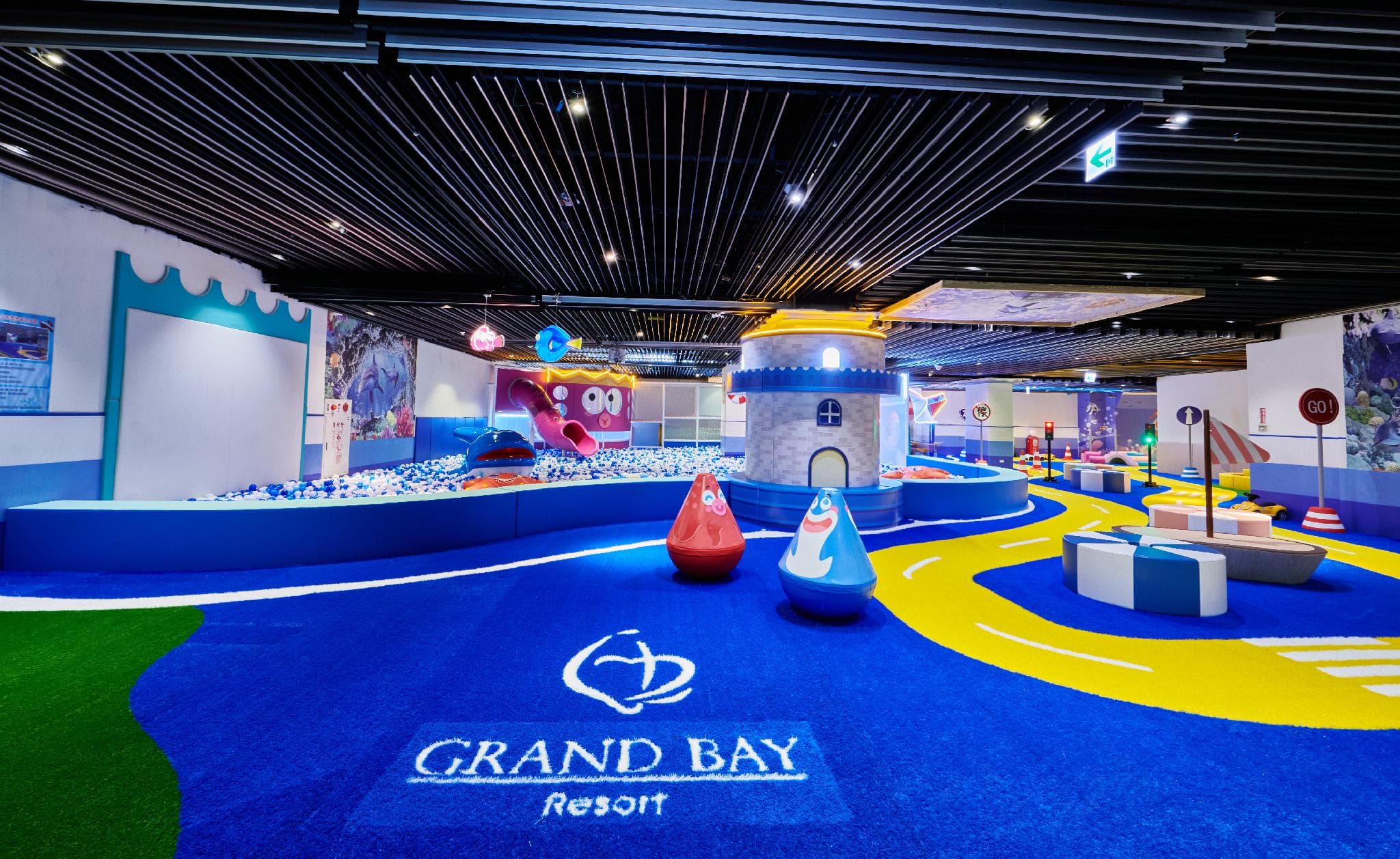 Grand Bay Resort