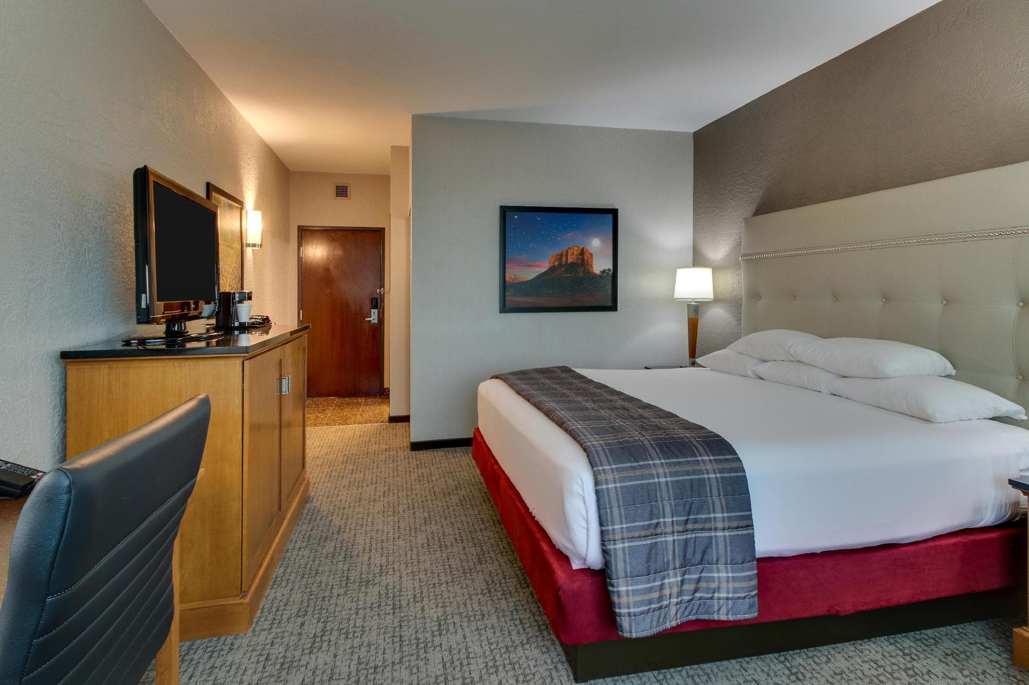 Drury Inn & Suites Phoenix Happy Valley photo 2