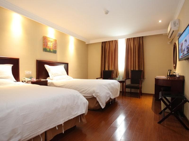 GreenTree Inn Zhenjiang Gaotie Wanda Square Express Hotel photo 3
