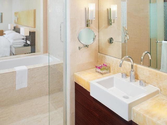 Sheraton Nha Trang Hotel & Spa photo 2