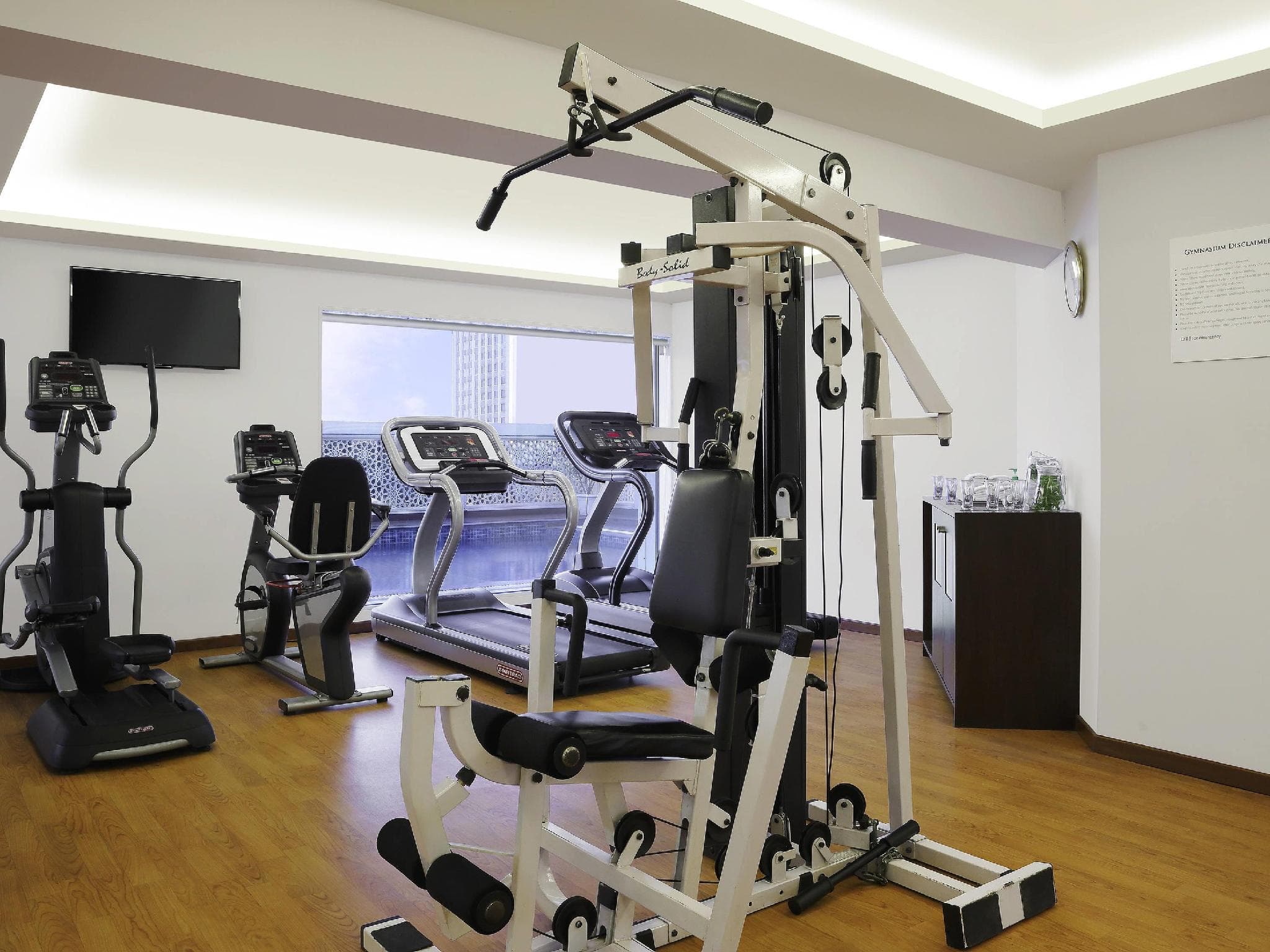 Grand Mercure Vadodara Surya Palace photo 5