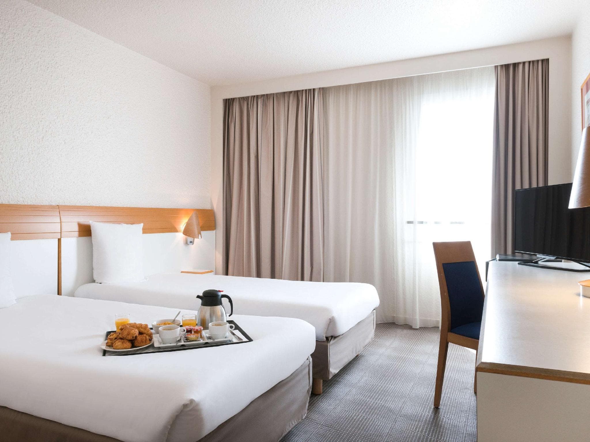 Novotel Paris Est Hotel photo 2