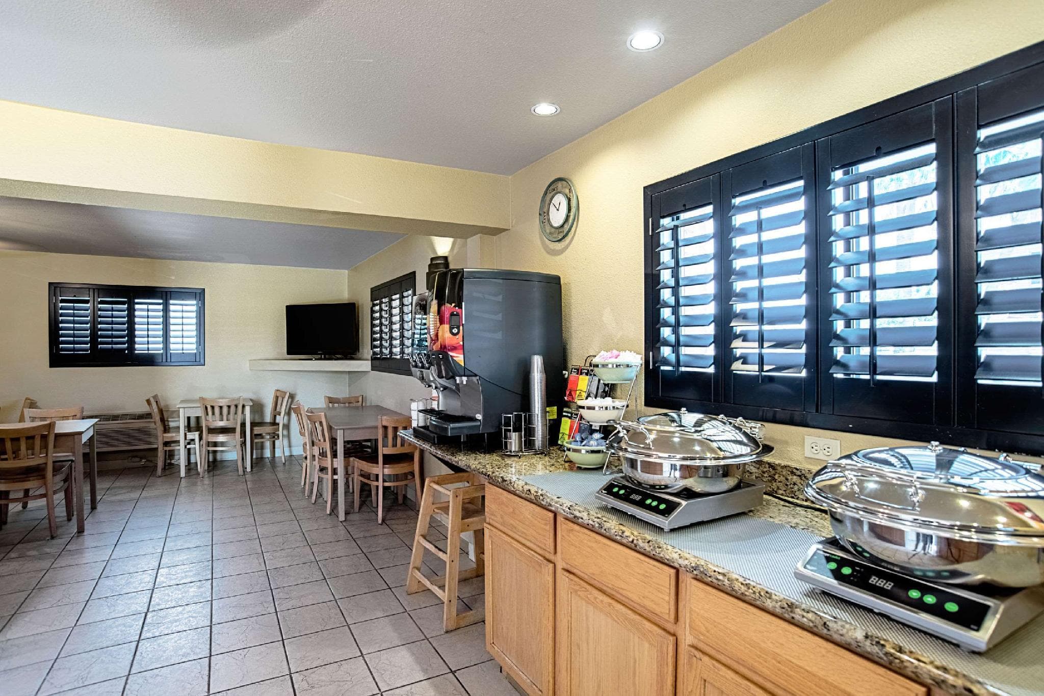 Quality Inn & Suites Phoenix NW - Sun City photo 4