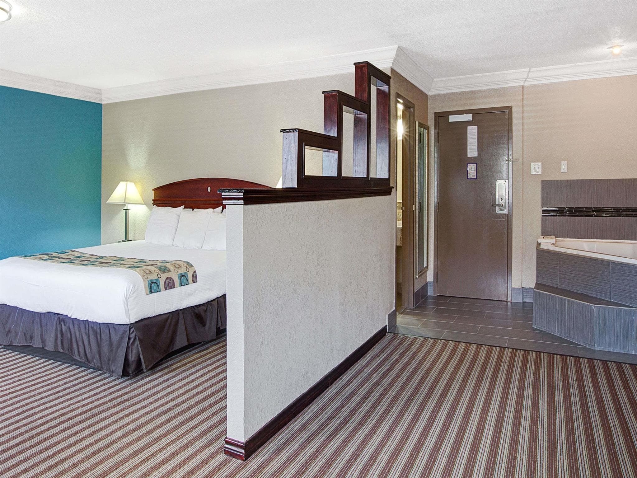 Red Lion Inn & Suites Houston IAH Airport photo 2