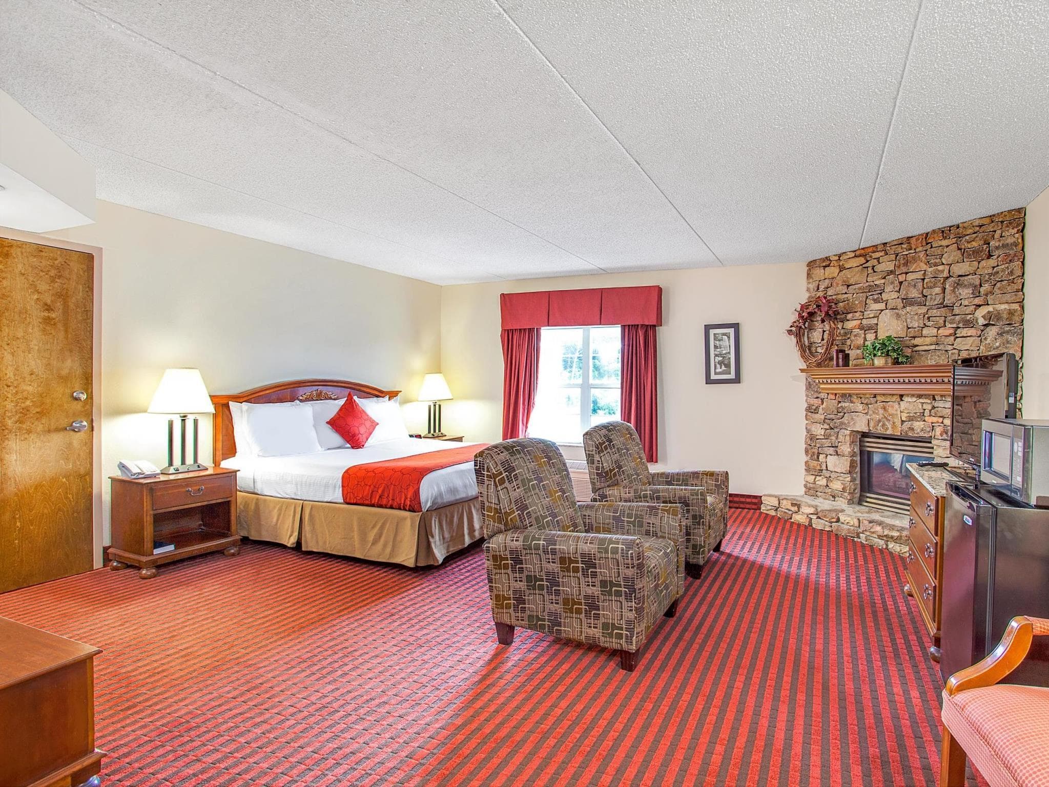 Ramada by Wyndham Pigeon Forge North photo 3