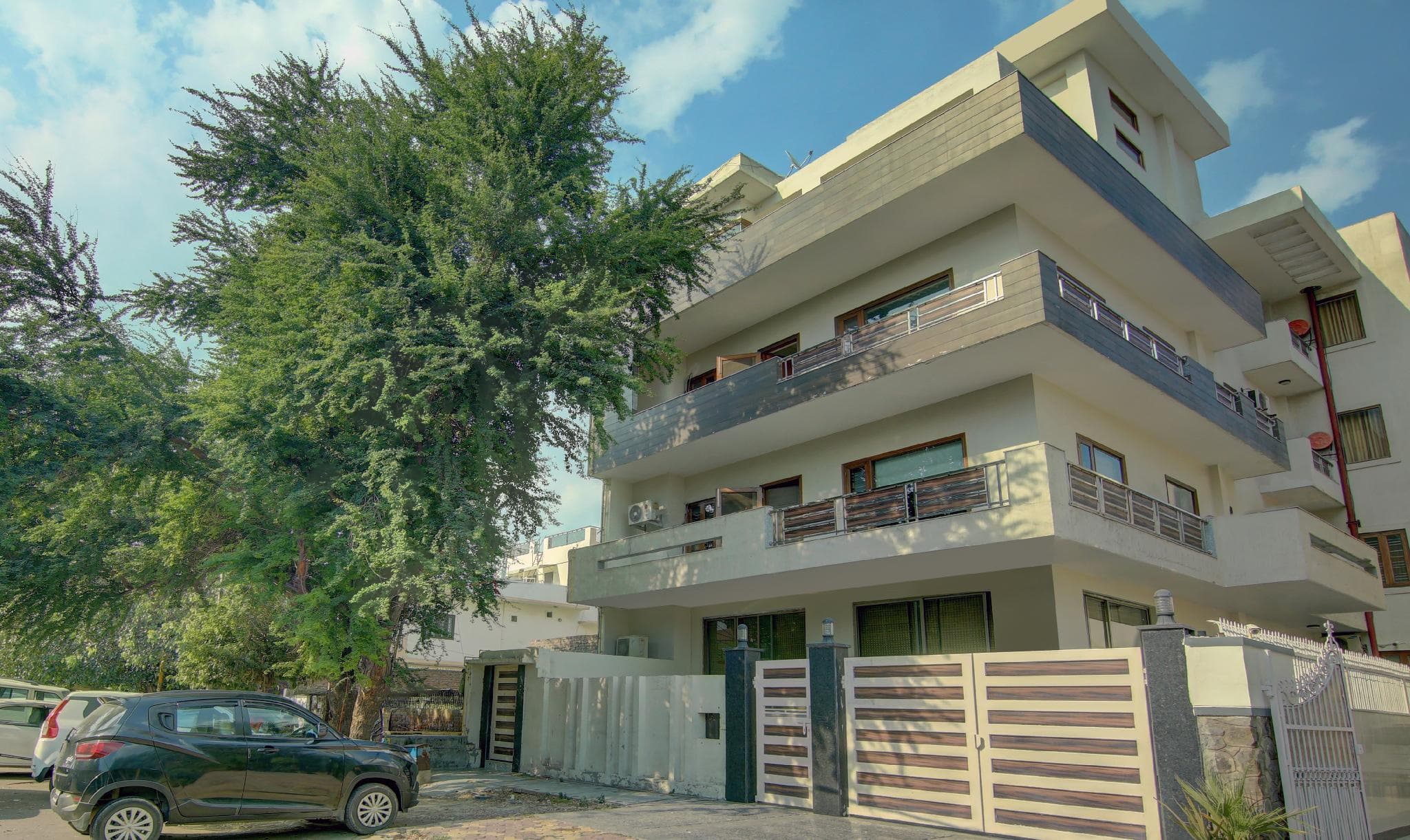 Itsy Hotels Swastika Inn Sector 26 photo 4