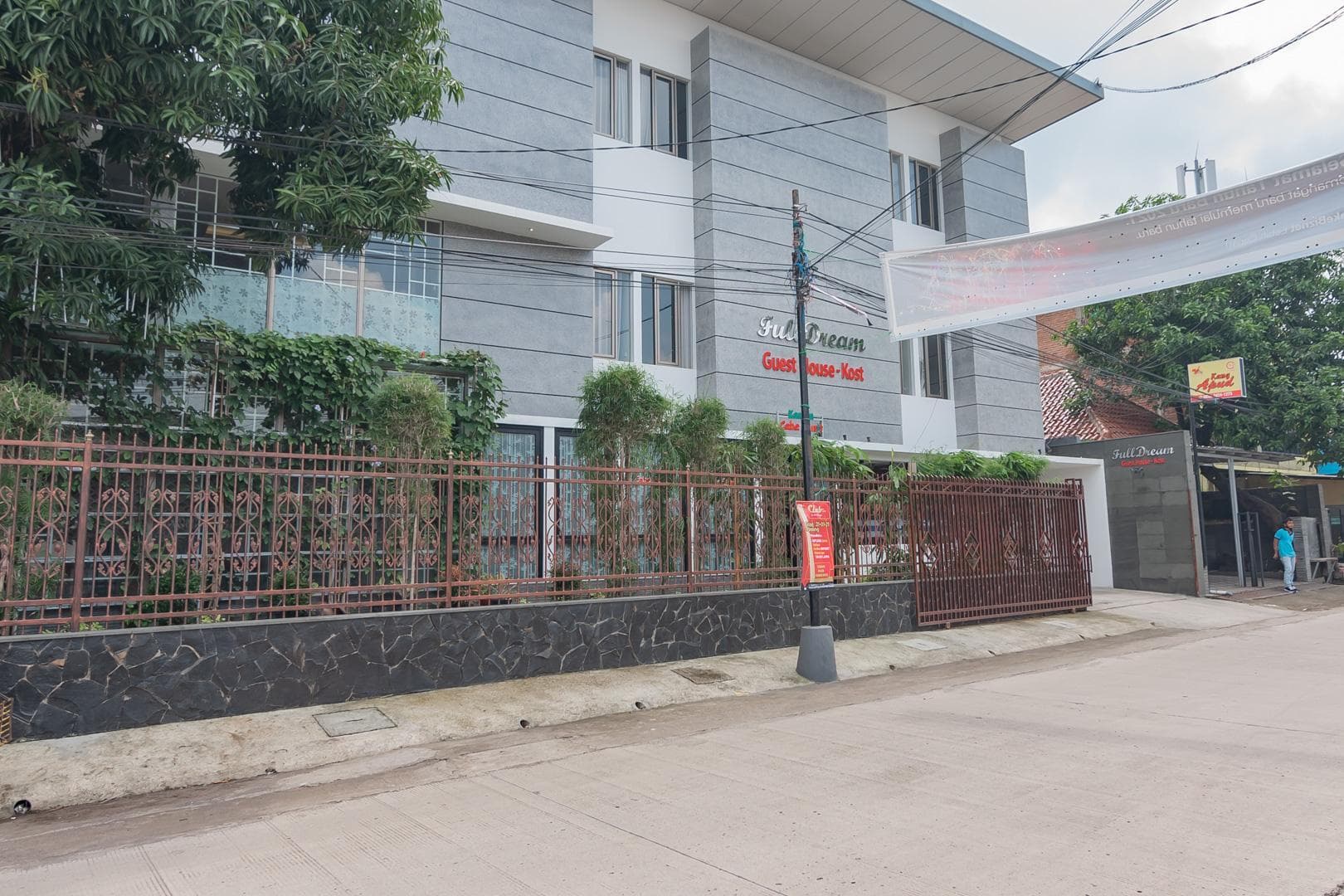 RedDoorz Plus @ Cirebon City Center photo 5